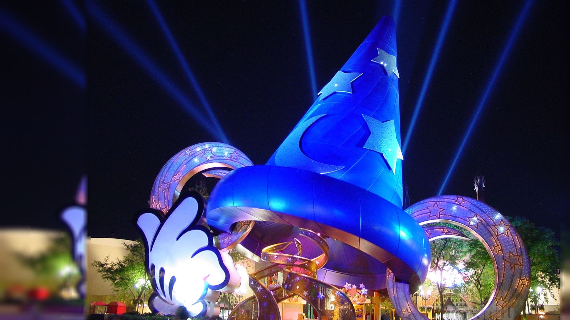 Cappello dello Stregone, Disney's Hollywood Studios, Topolino, Notte, wallpaper Windows 11