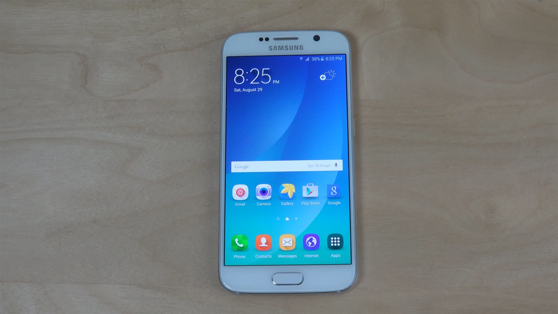 Samsung Galaxy S6, Smartphone, Tavolo di legno, Full HD, sfondo Windows 11