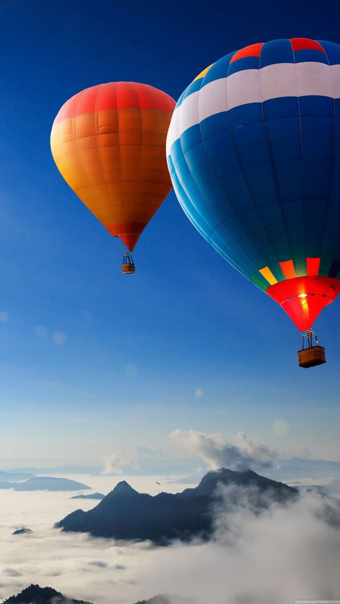 Mongolfiere, Cielo azzurro, Nuvole, Montagne, sfondo Samsung Galaxy Full HD