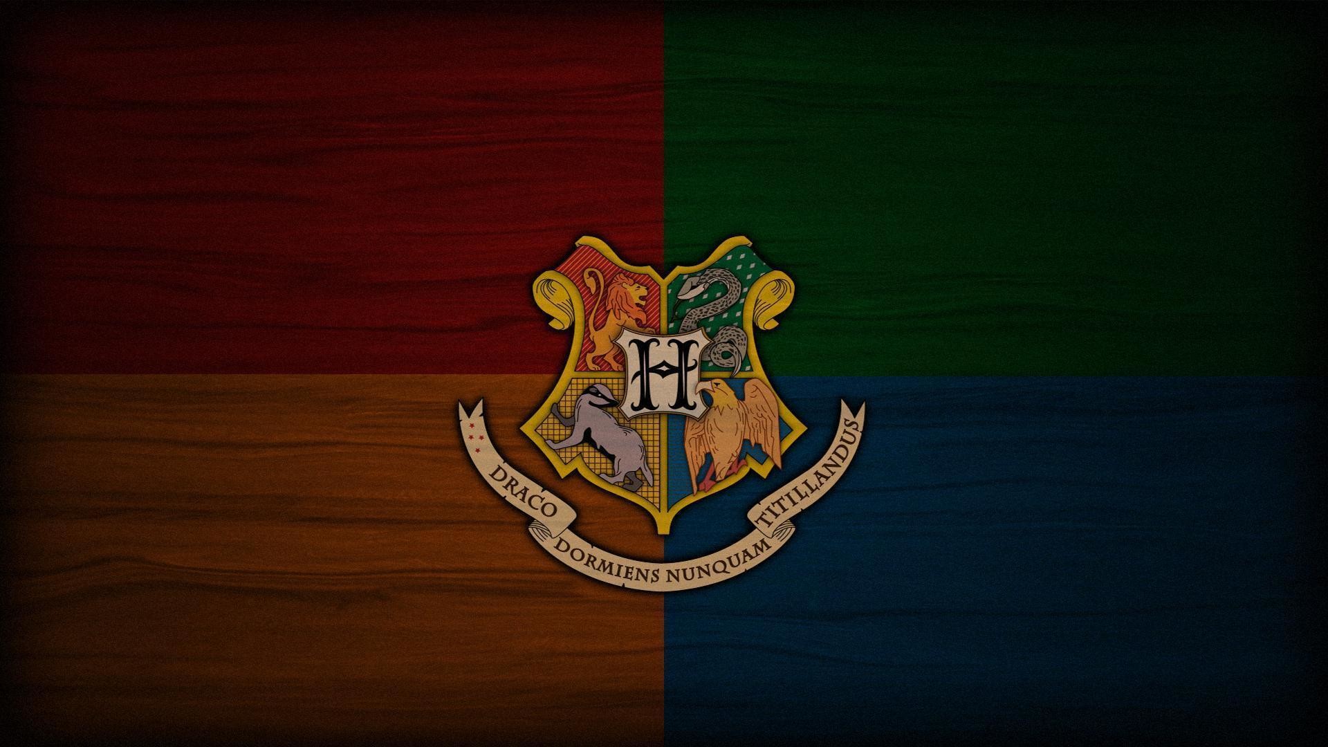 Harry Potter, Stemma di Hogwarts, Quattro case, Legno, Full HD 1080p, sfondo desktop