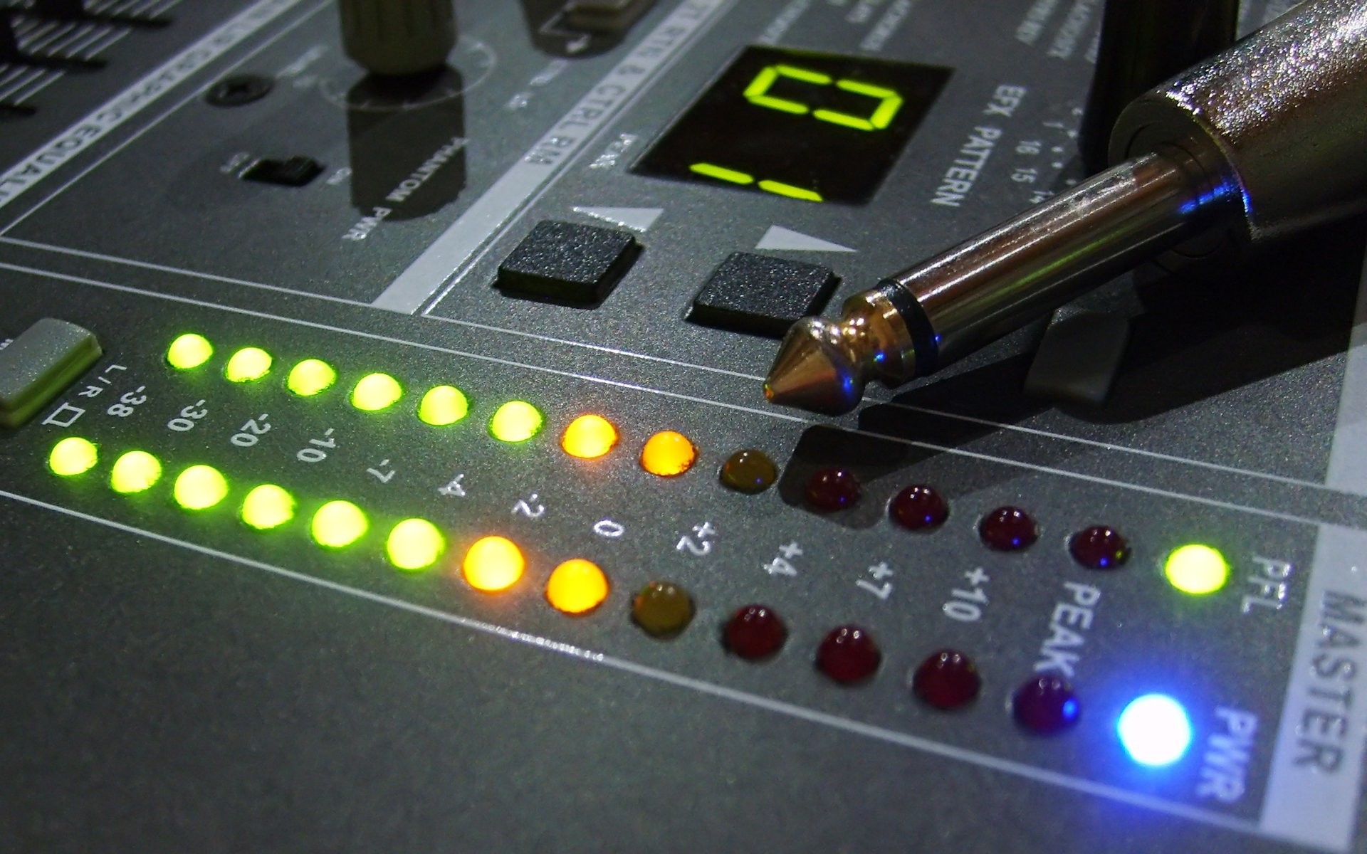 Mixer audio, Jack, LED, Primo piano, 1920x1200, sfondo MacBook Pro