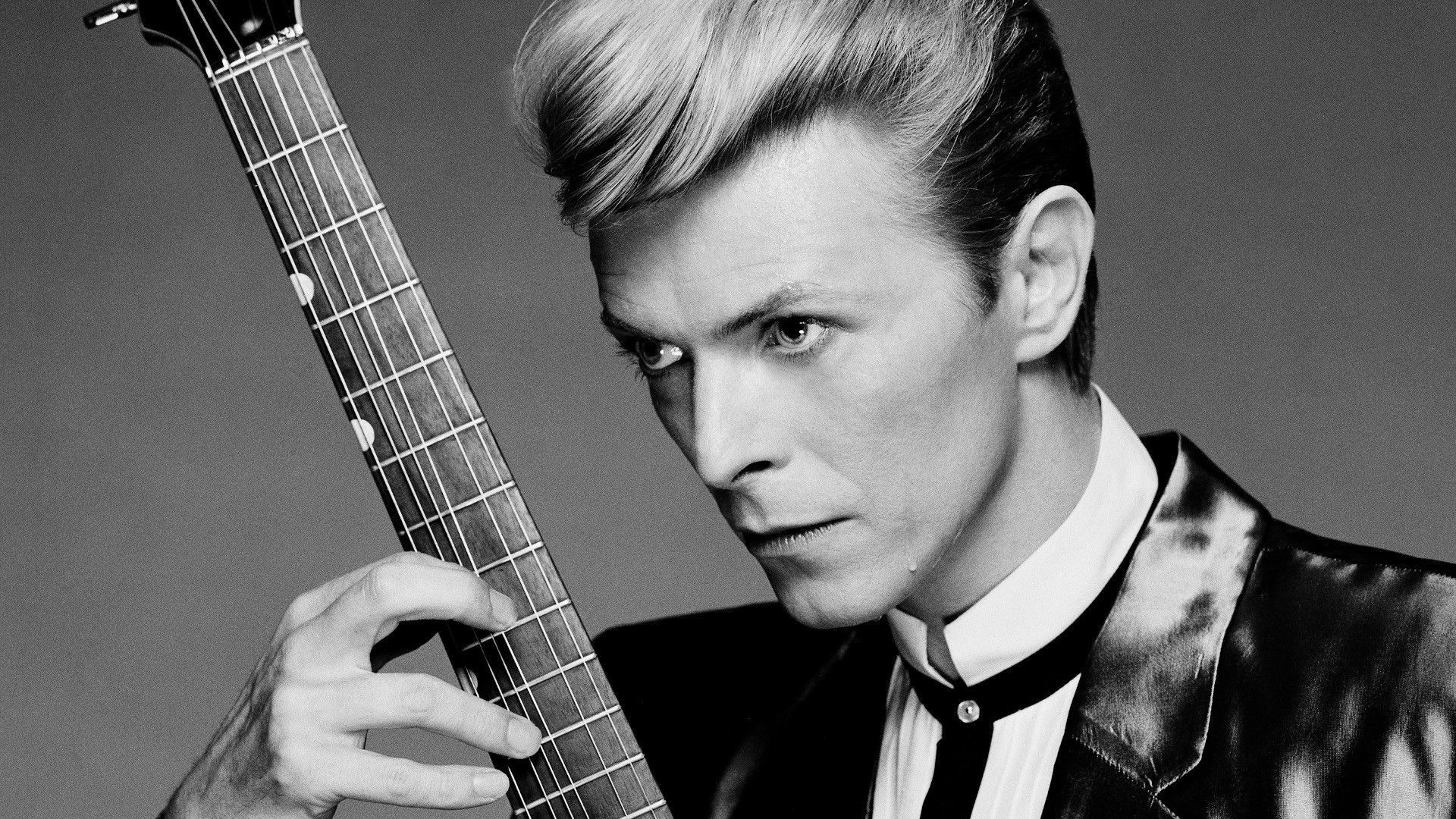 David Bowie, Chitarra, Bianco e nero, Ritratto, 16:9 Full HD, sfondo widescreen