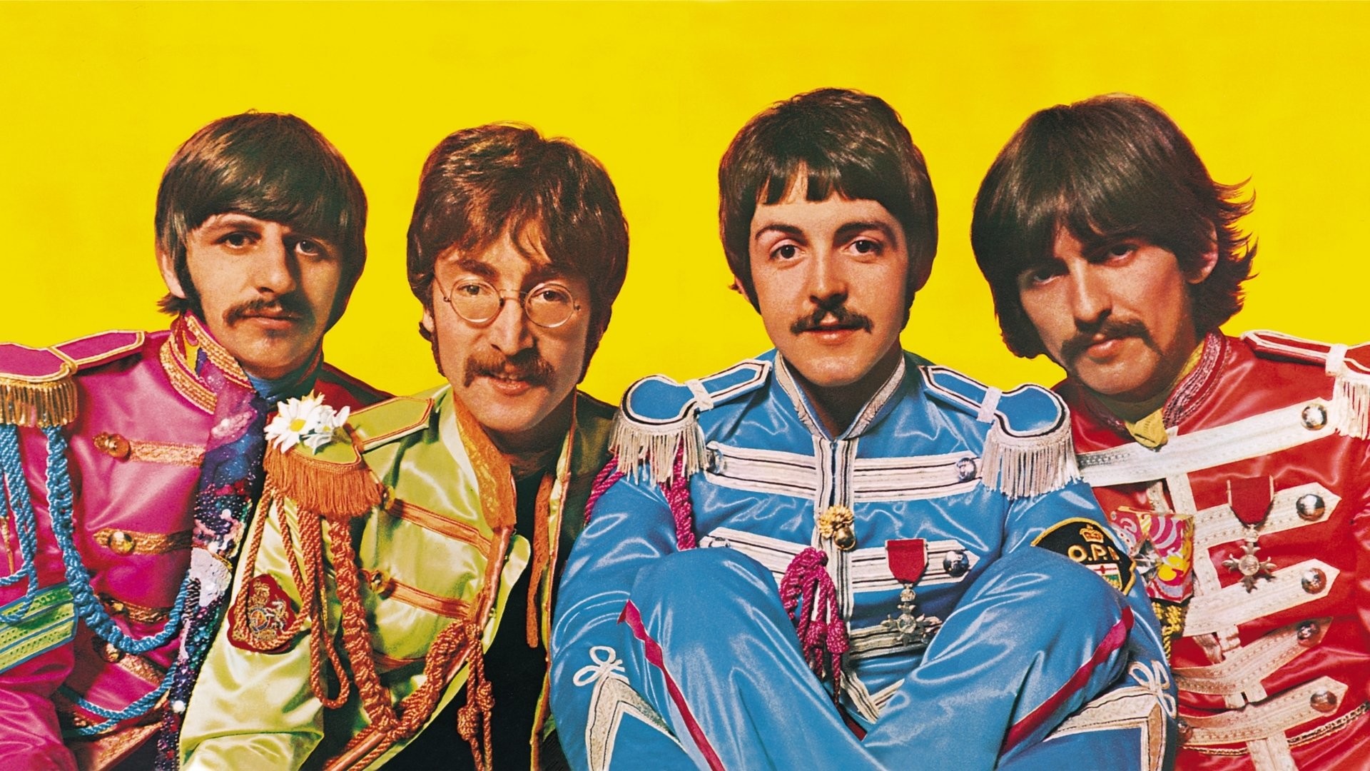 The Beatles, Sgt. Pepper's Lonely Hearts Club Band, Uniformi colorate, Sfondo giallo, wallpaper desktop