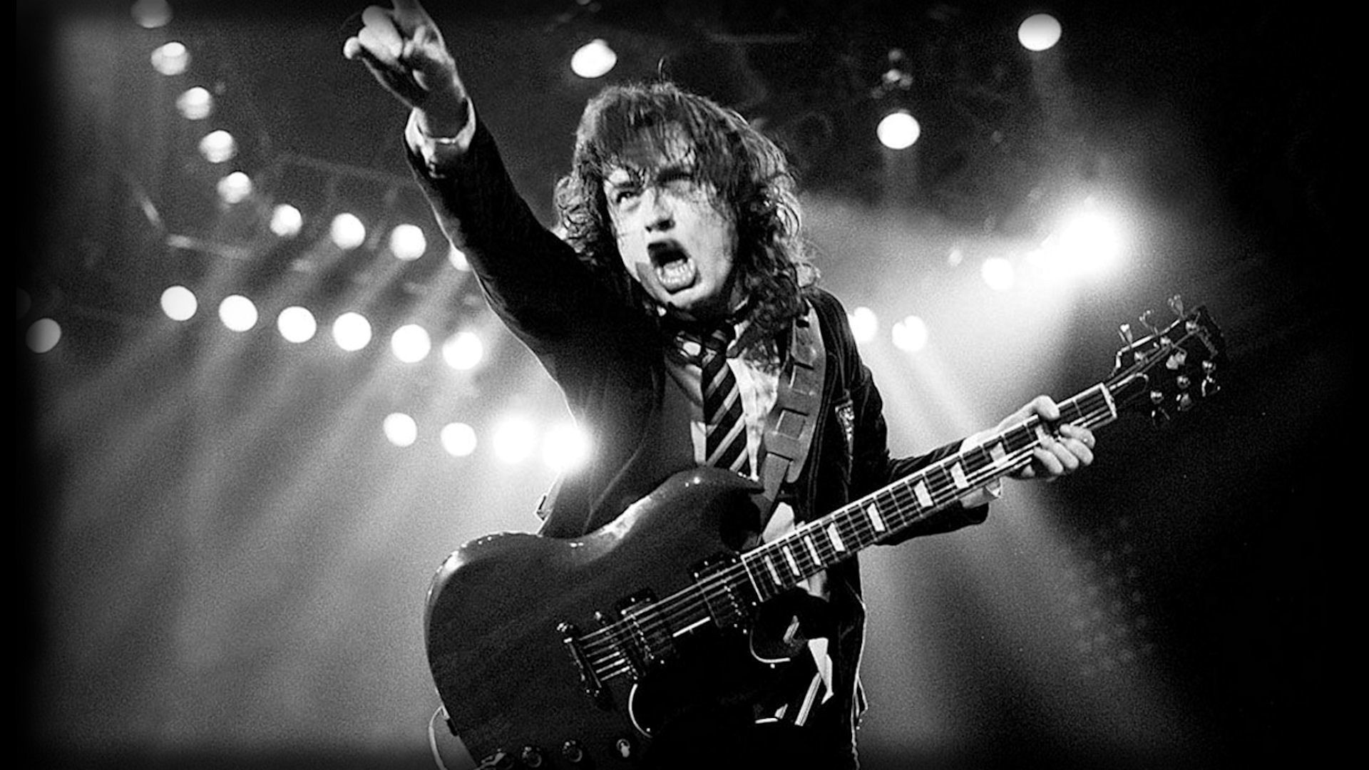 Angus Young, AC/DC, Chitarra, Palco, Bianco e nero, Full HD, sfondo desktop