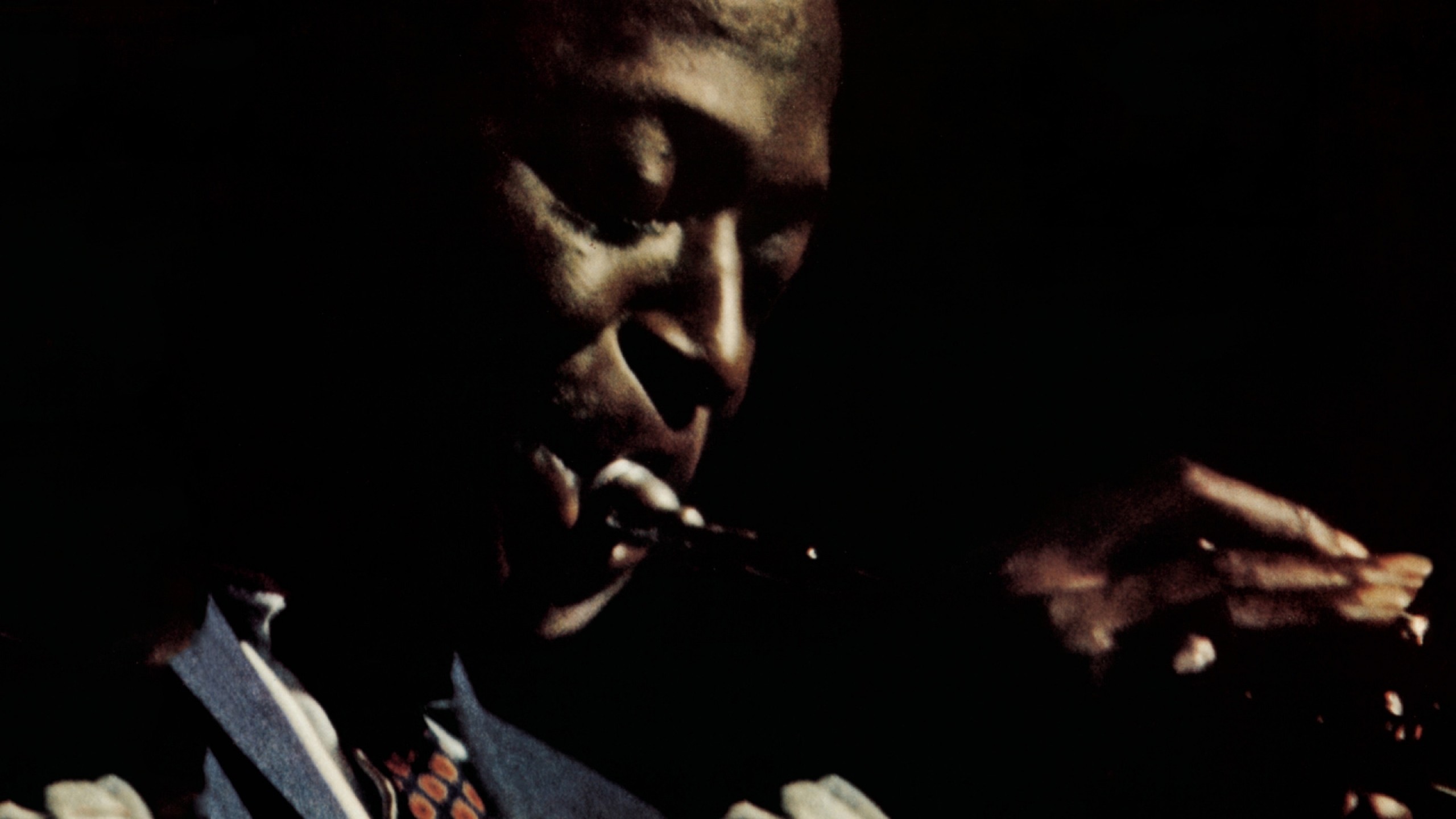 Miles Davis, Tromba, Trombettista, Penombra, 2K, sfondo Windows 11
