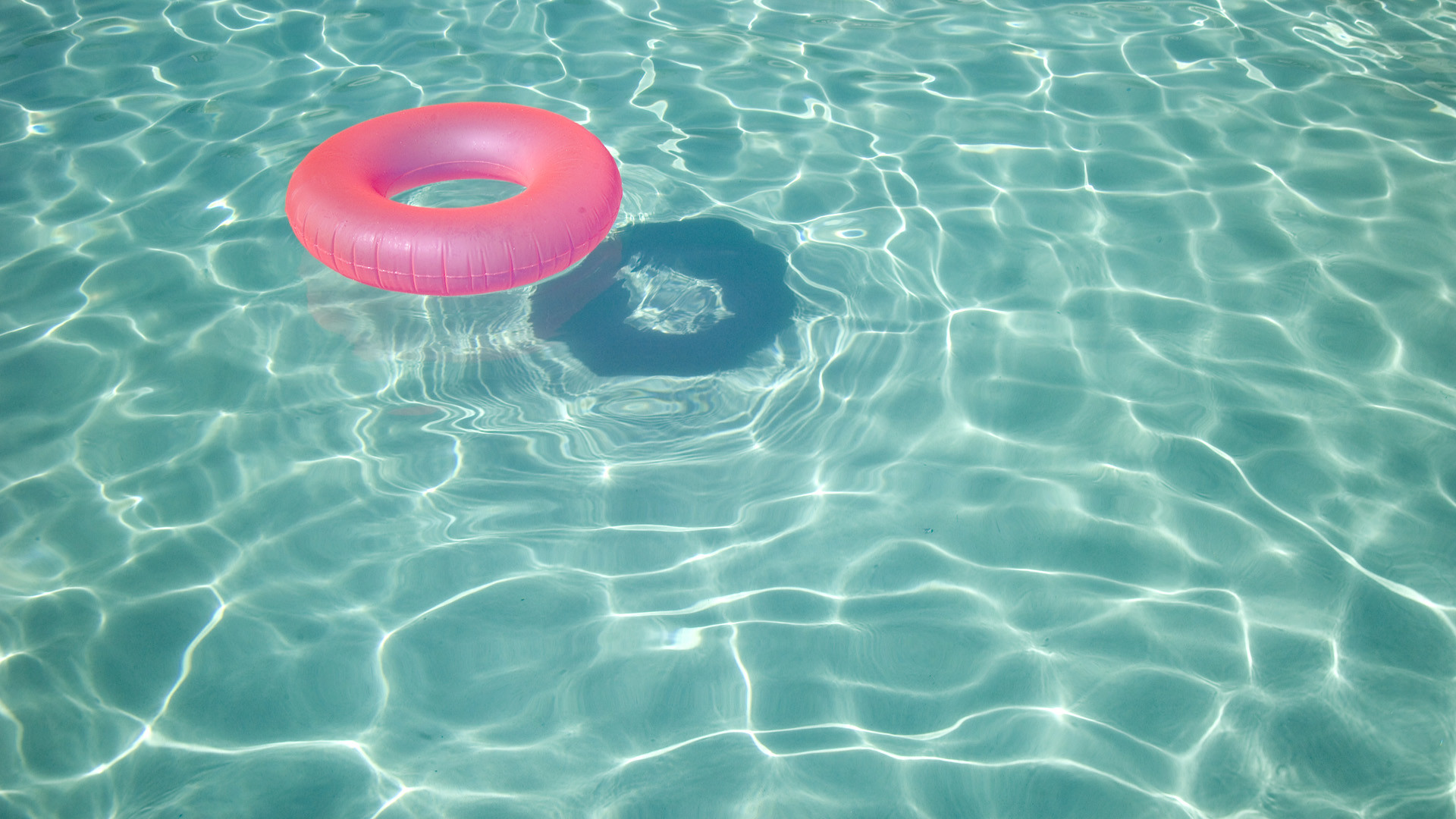Ciambella gonfiabile, Piscina, Acqua cristallina, Estate, 1920x1080, sfondo per PC
