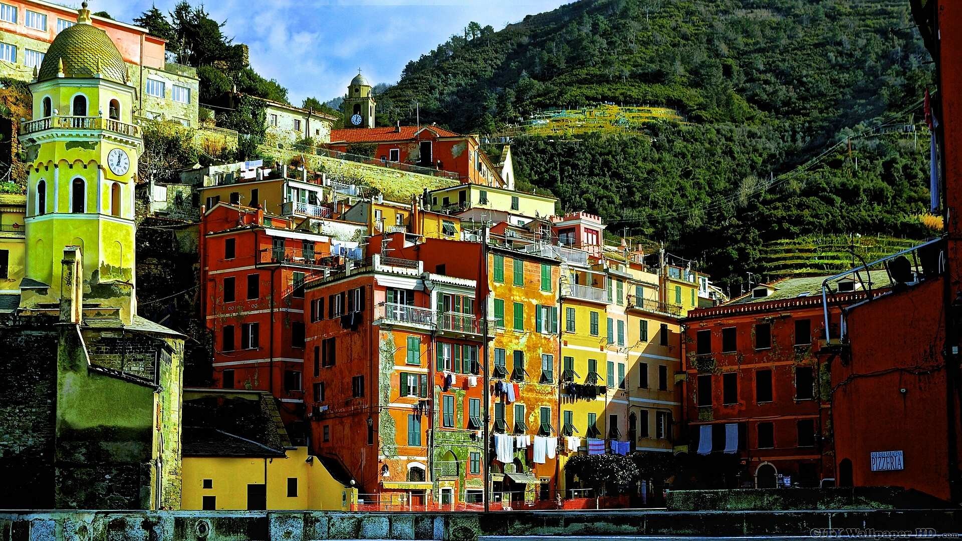 Vernazza, Cinque Terre, Liguria, Italia, Case colorate, 1920x1080, immagine di sfondo
