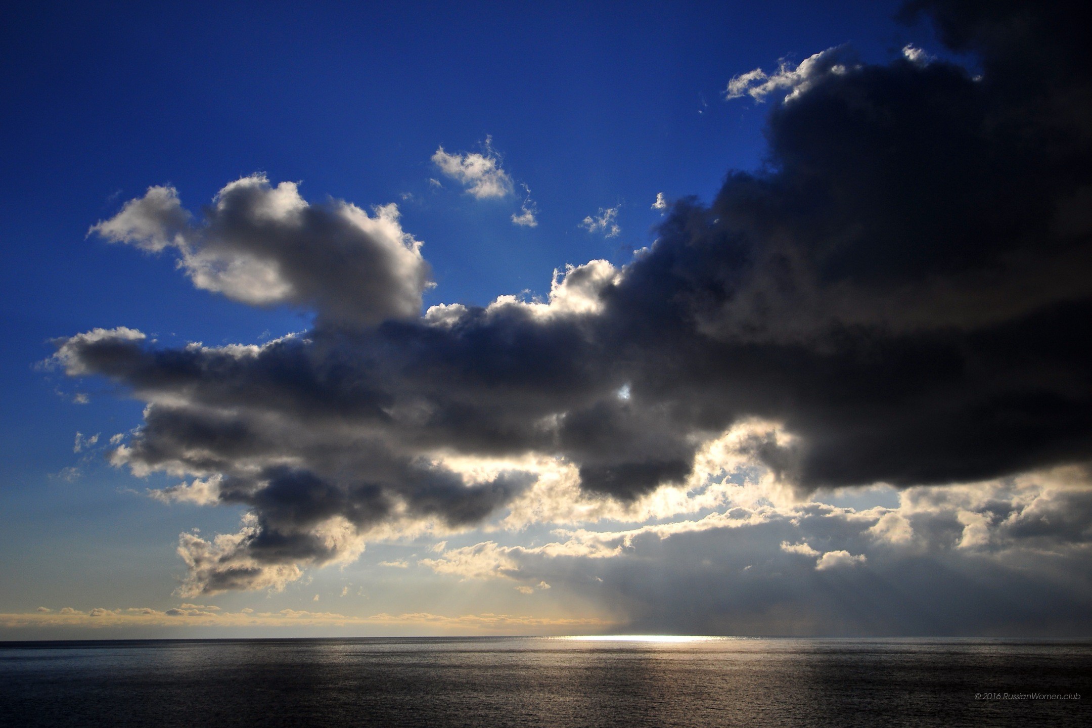 Nuvole, Mare, Cielo, Raggi di sole, sfondo per il tuo tablet