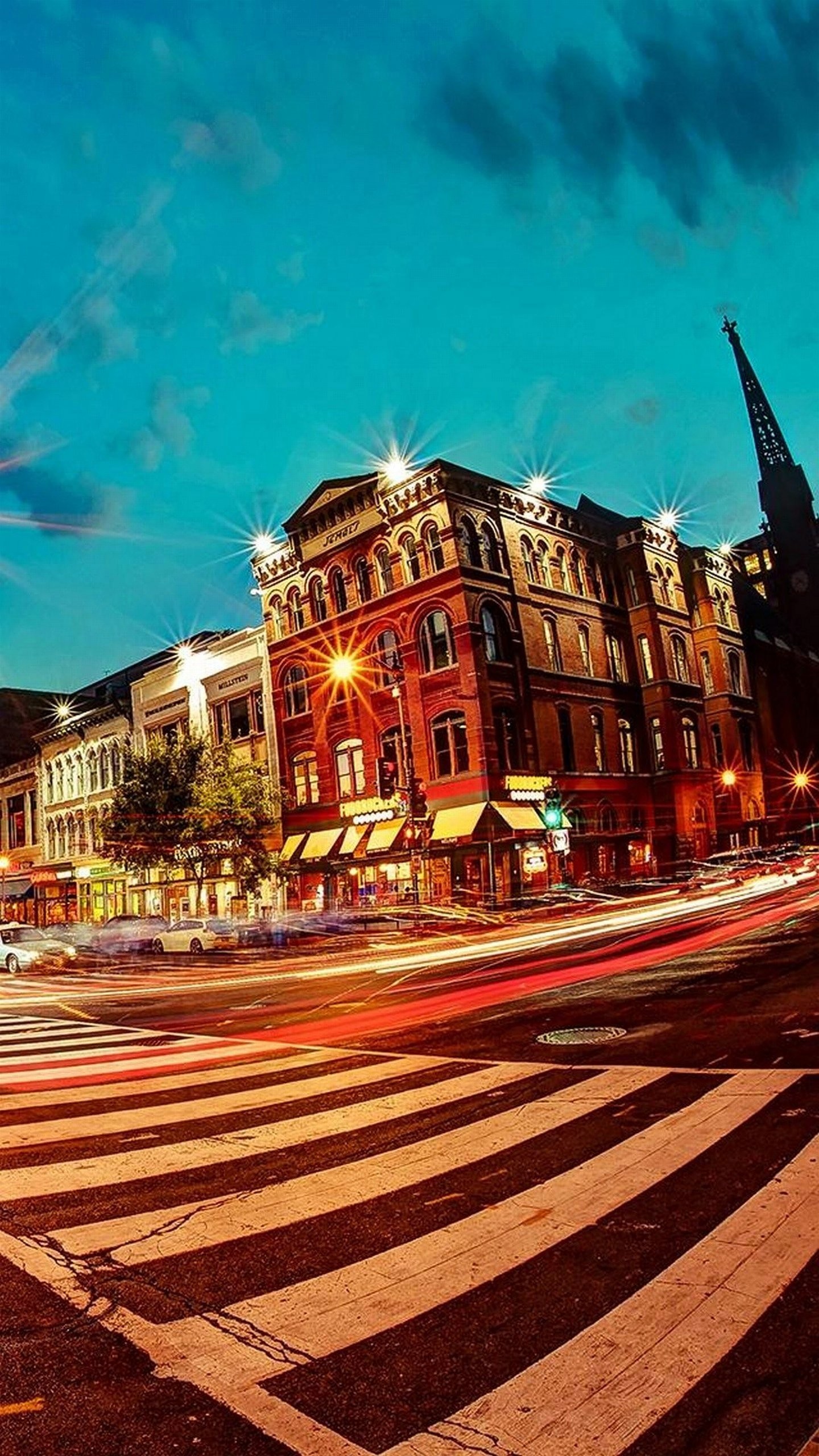 Strisce pedonali, Edifici, Strada, Città, Notte, QHD+, sfondo verticale per cellulare