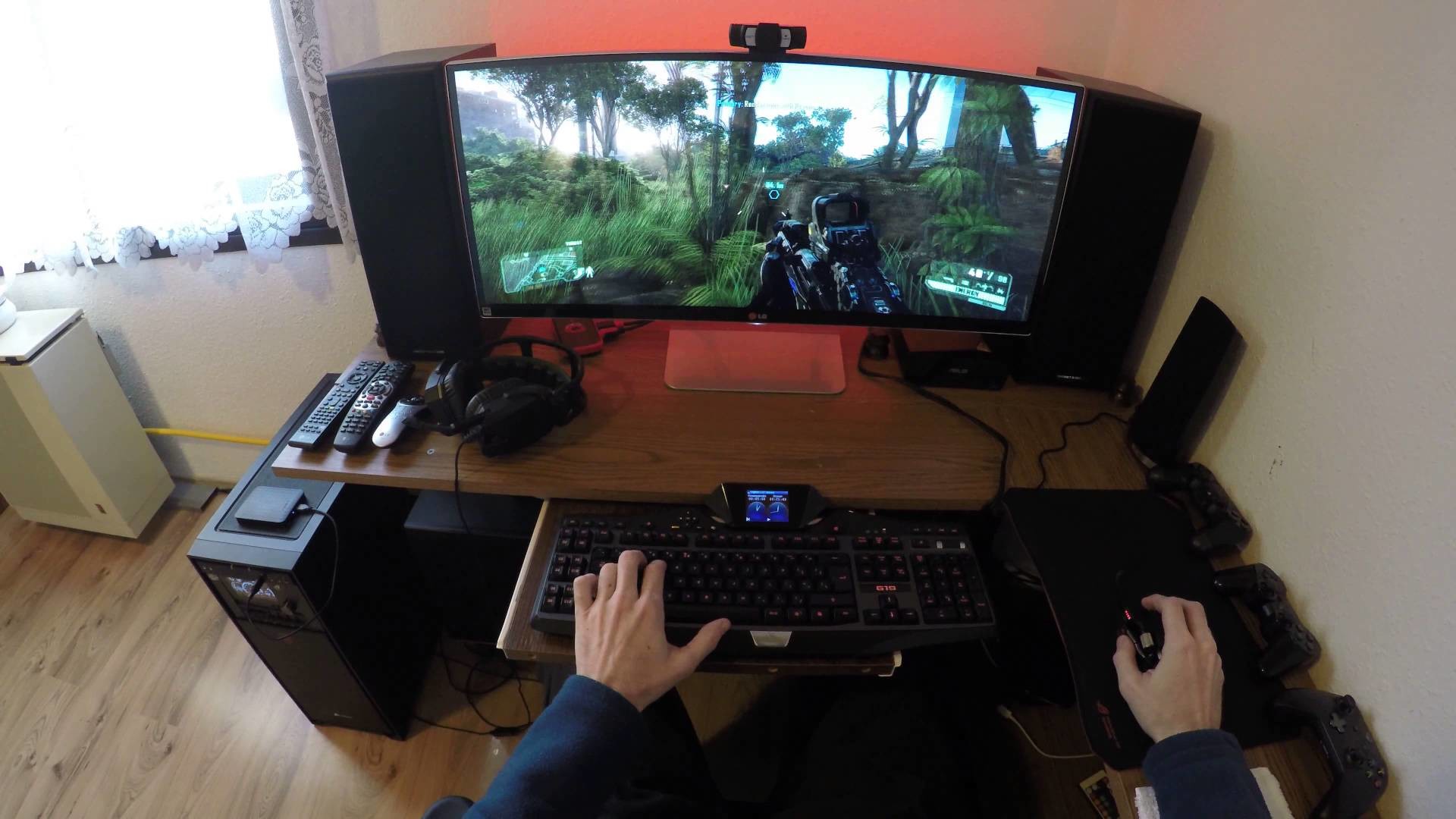 Postazione da gaming, Monitor, Tastiera, Controller, 16:9 Full HD, sfondo widescreen