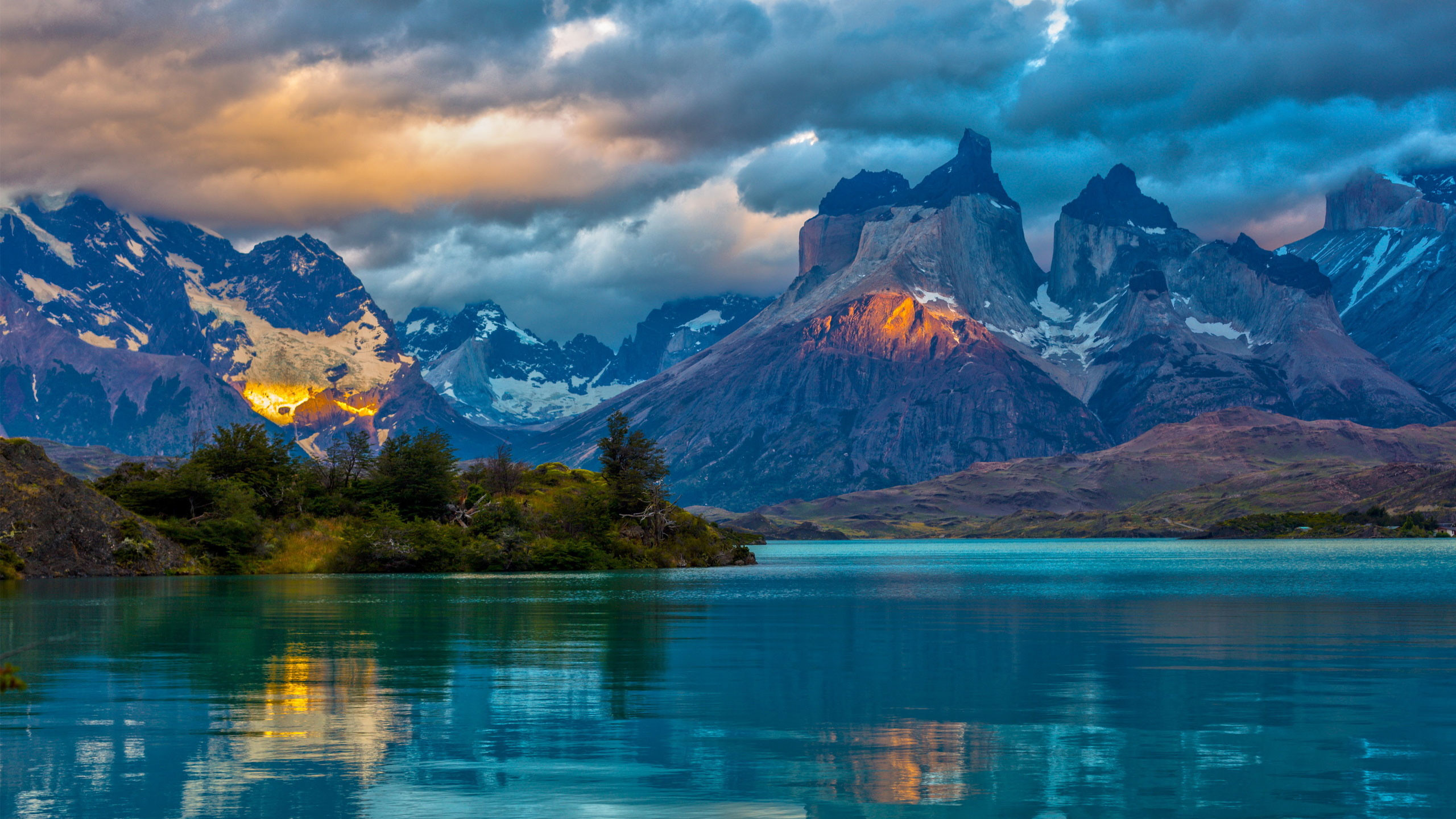 Torres del Paine, Patagonia, Cile, Lago, Montagne, 2K, sfondo PC