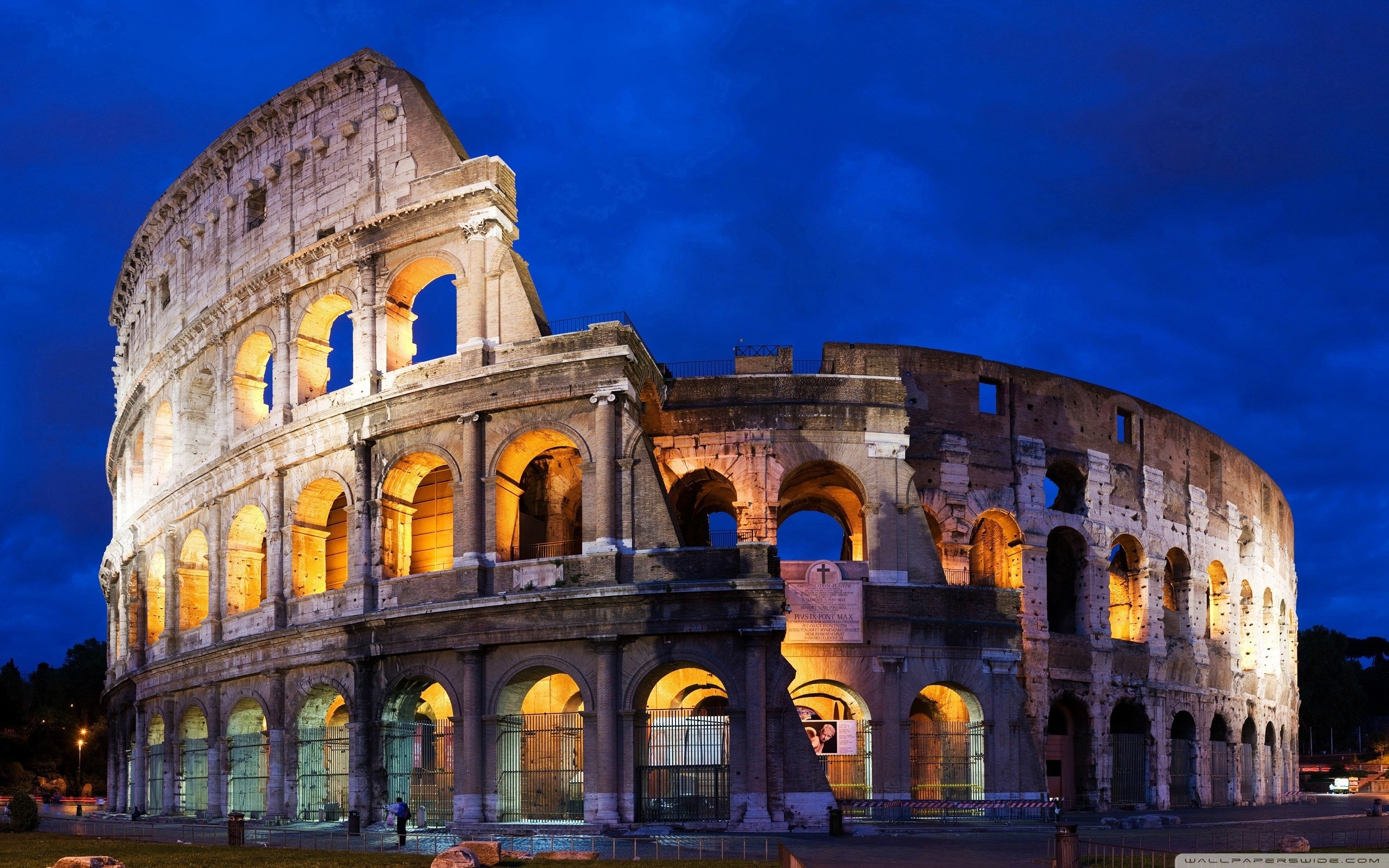 Colosseo, Roma, Notte, Illuminazione, 2K, sfondo per PC e portatile