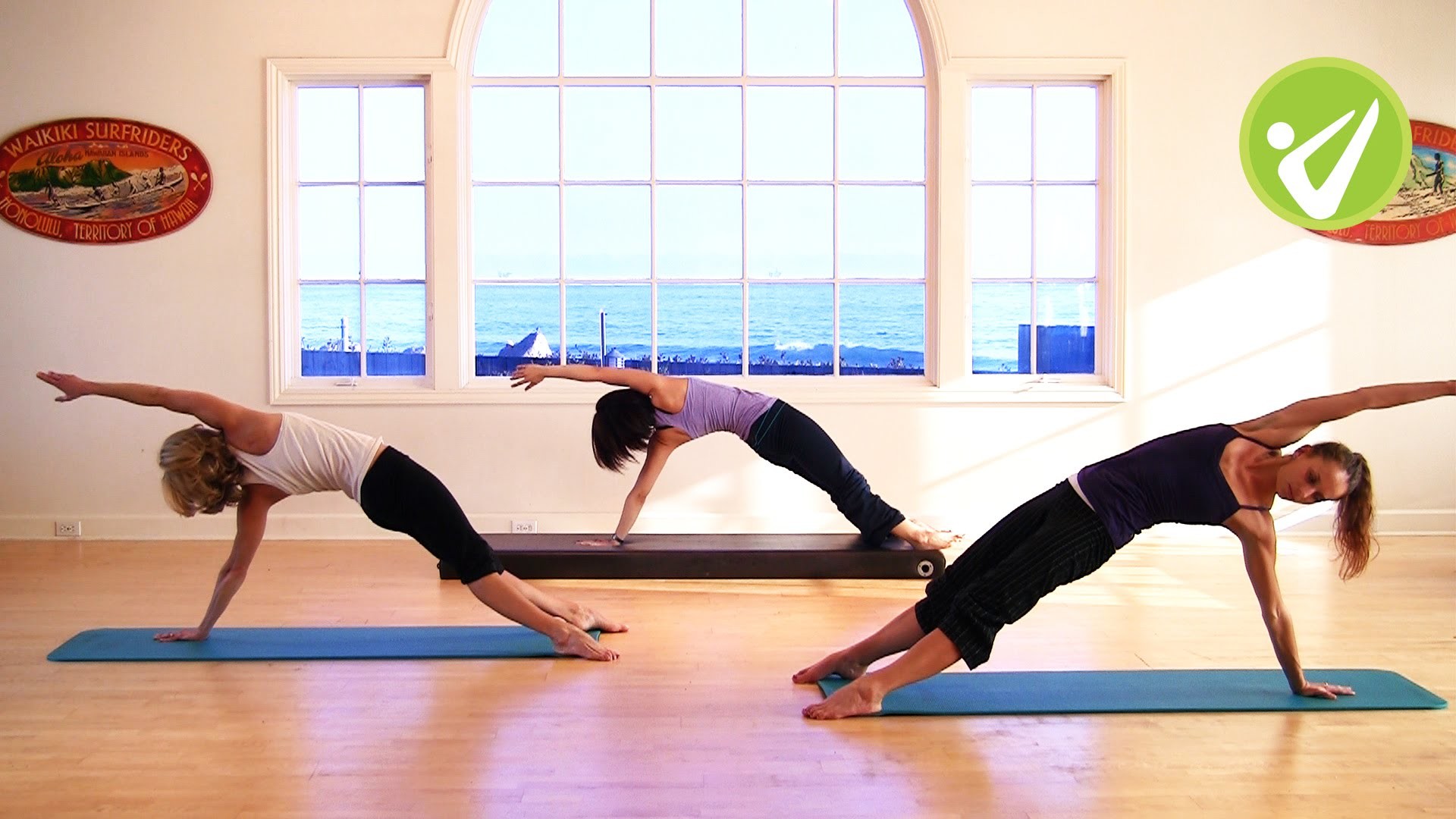 Plank laterale, Pilates, Lezione di gruppo, Vista mare, 1920x1080, sfondo per PC