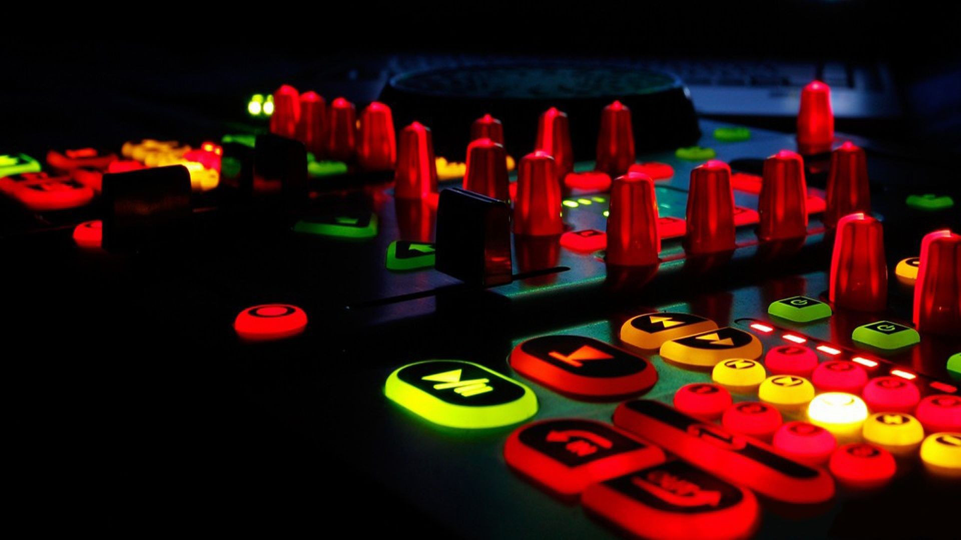 Mixer, Manopole, Luci rosse, Primo piano, Full HD, sfondo per PC
