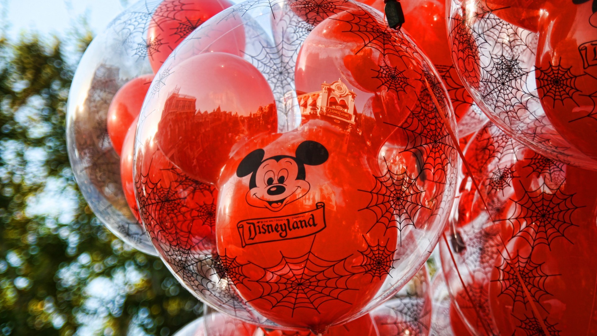 Topolino, Disneyland, Palloncini rossi, Ragnatele, Full HD, wallpaper per portatile