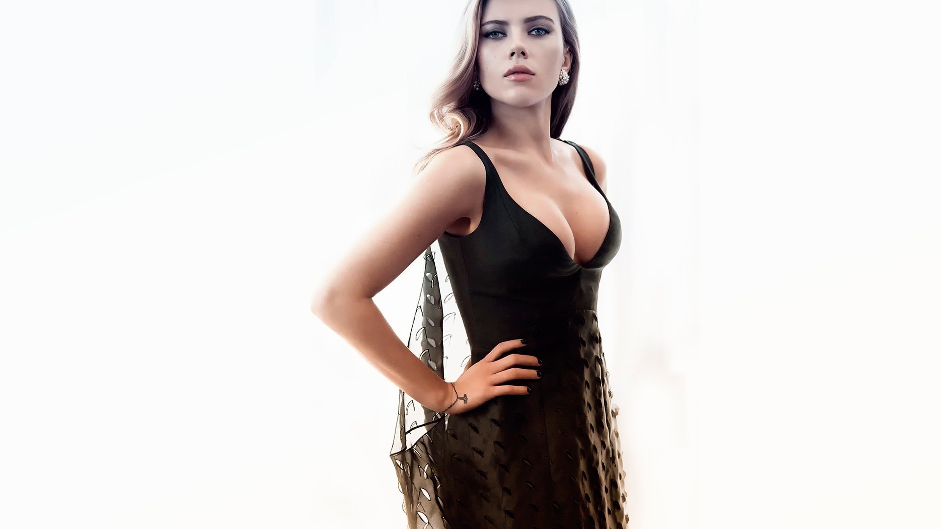 Scarlett Johansson, Abito nero, Attrice, Sfondo bianco, Moda, Full HD, wallpaper per portatile