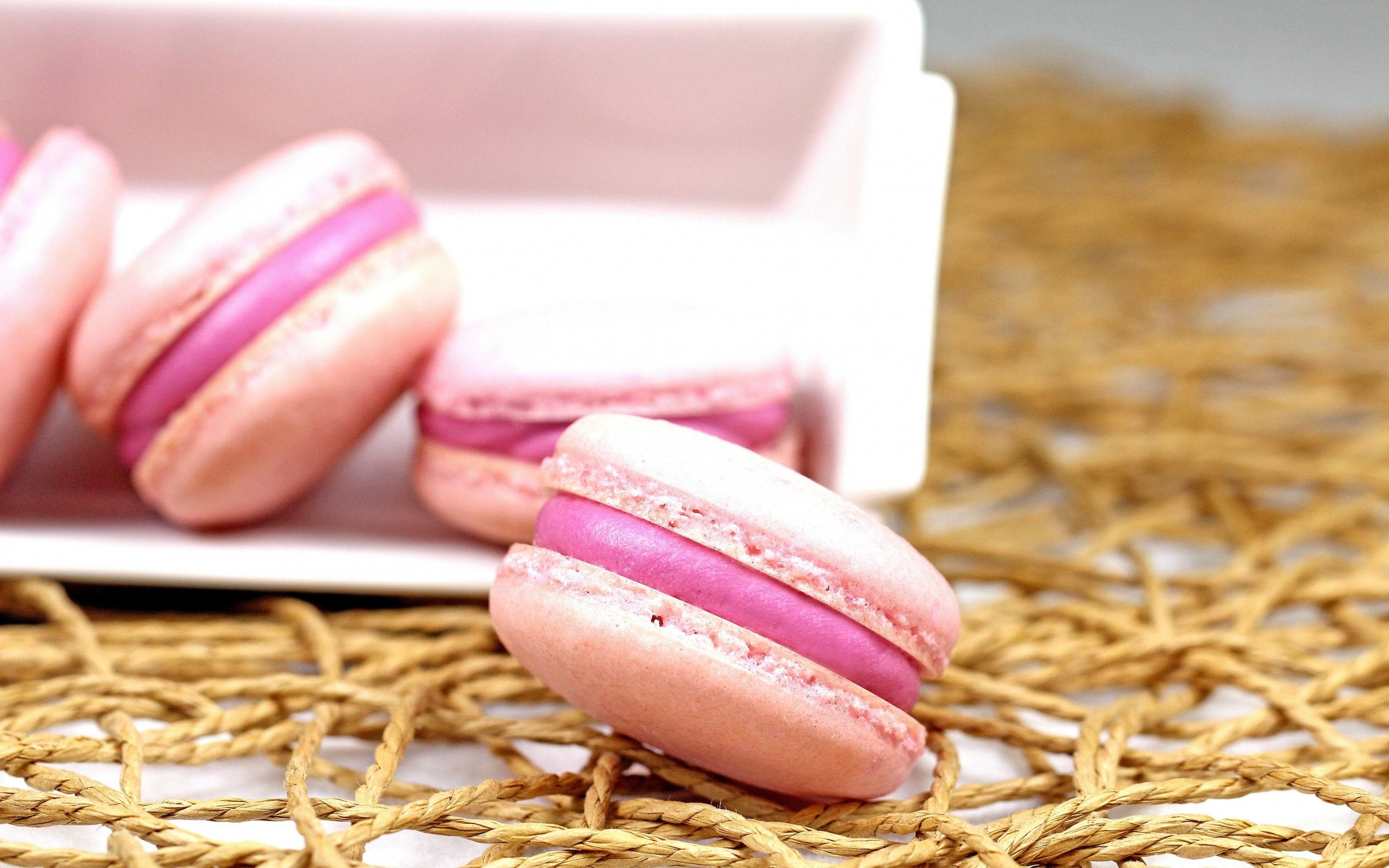 Macarons rosa, Primo piano, Pastello, 2880x1800, sfondo MacBook Pro