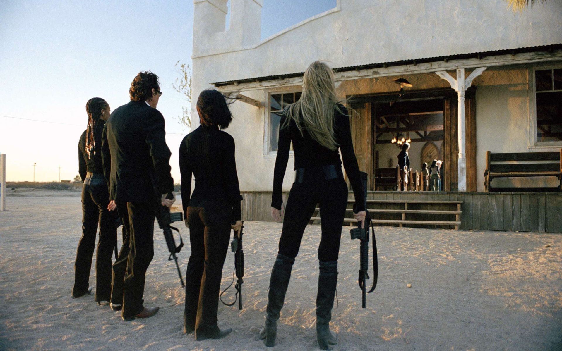 Kill Bill, Deadly Viper Assassination Squad, Cappella, Deserto, 1920x1200, sfondo MacBook Pro