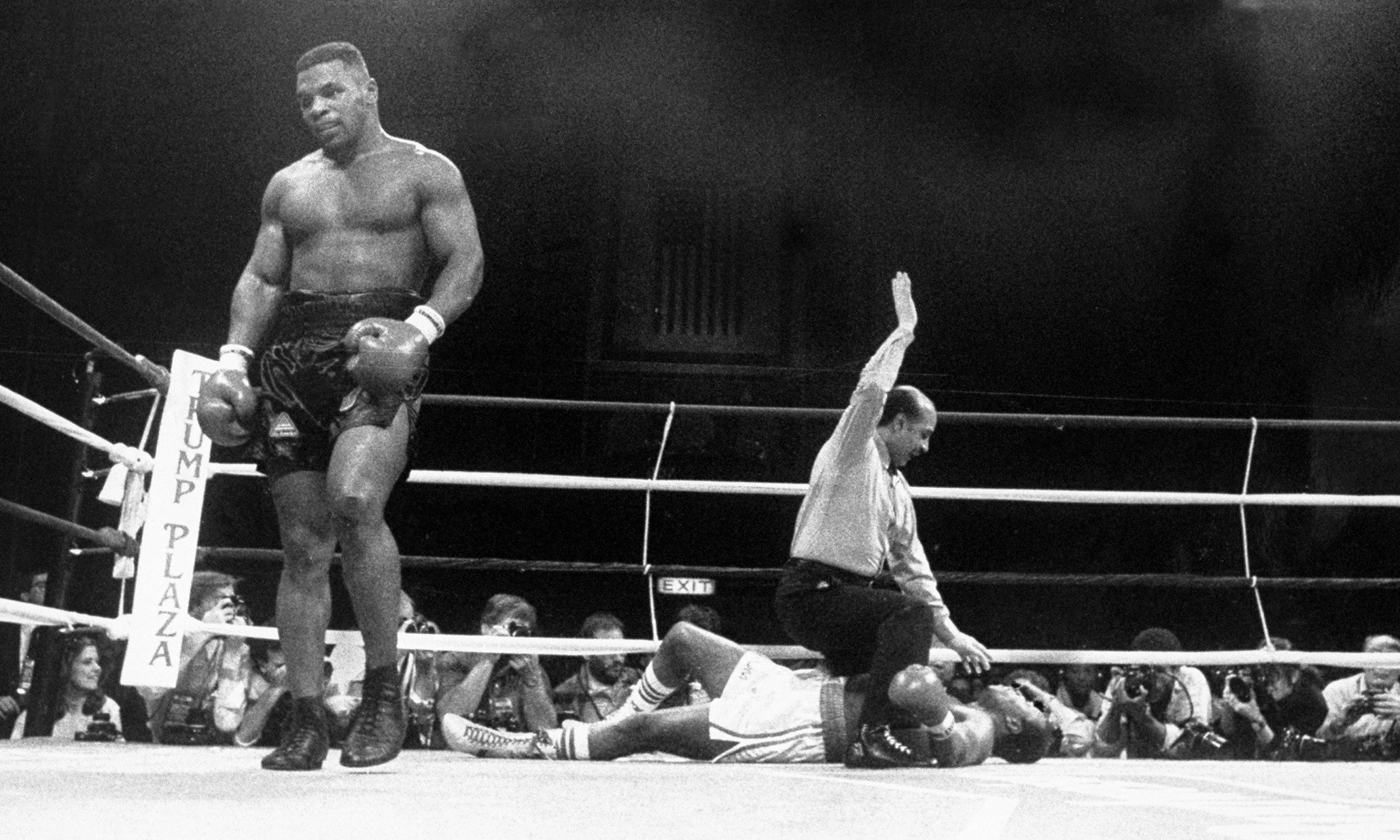 Mike Tyson, Knockout, Ring, Bianco e nero, Pugilato, Full HD, sfondo desktop
