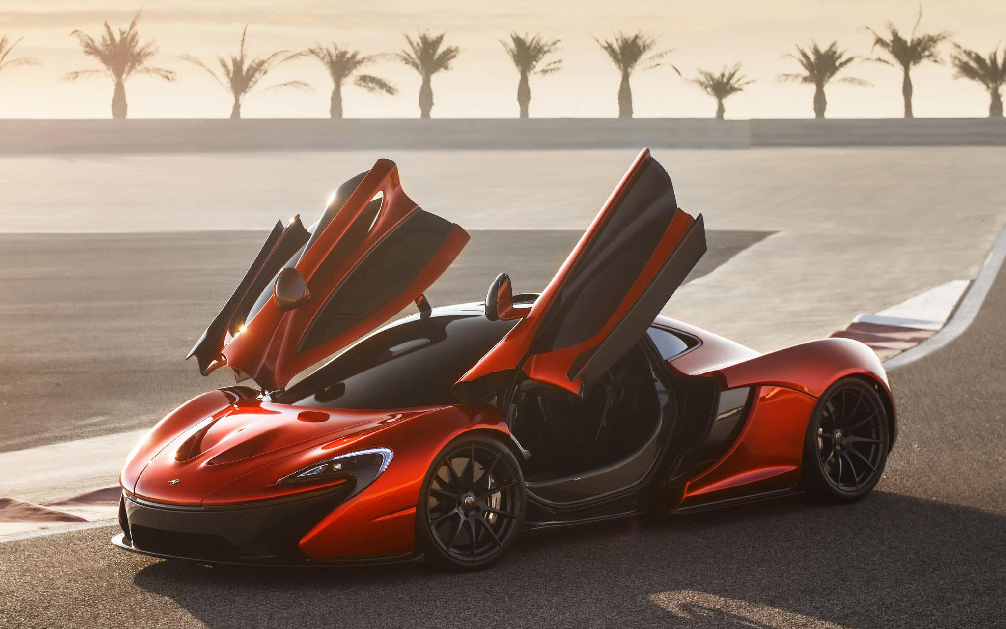 McLaren P1, Portiere ad ala, Arancione, Palme, 2048x1280, sfondo MacBook Pro