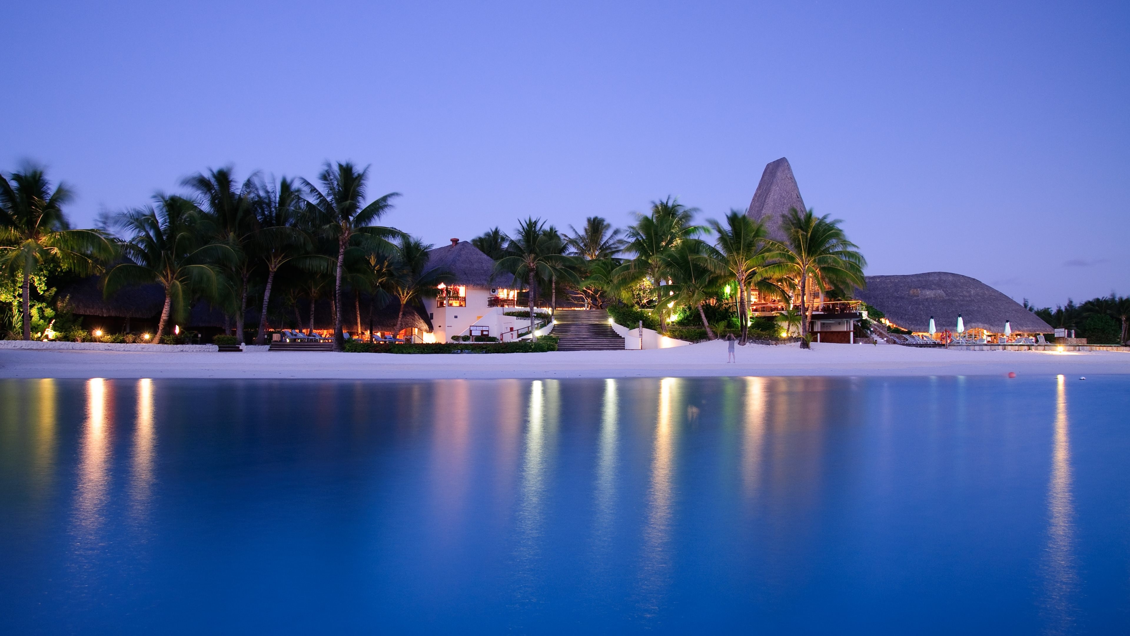 Bora Bora, Resort, Crepuscolo, Palme, Riflessi, 4K, sfondo per PC