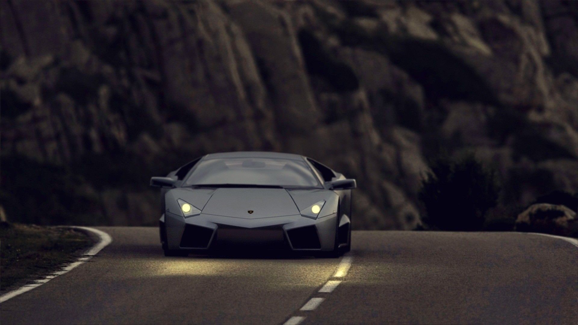 Lamborghini Reventón, Supercar, Strada, Fari, Toni scuri, 1920x1080, wallpaper desktop