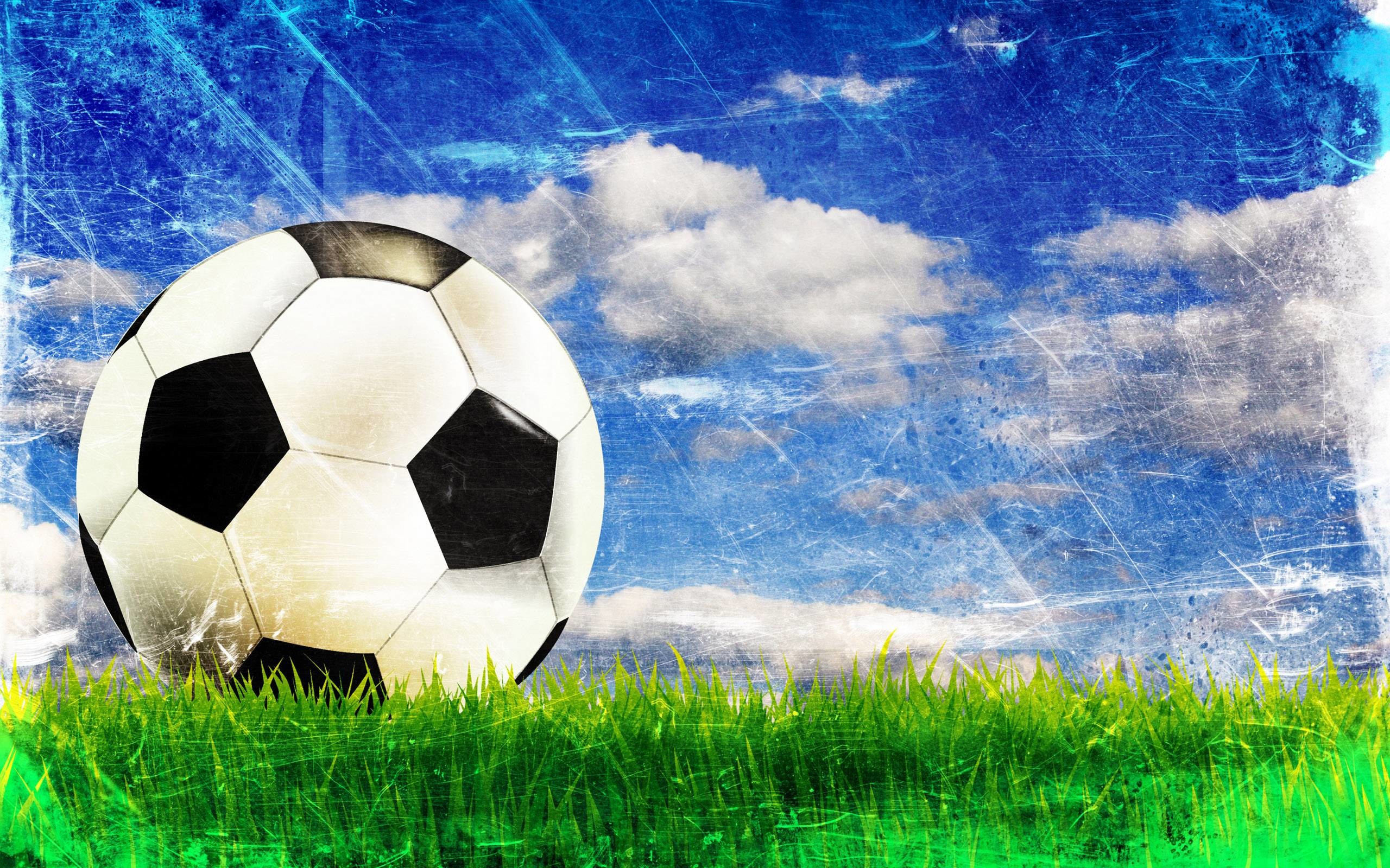 Pallone, Erba, Cielo azzurro, Grunge, 2K, sfondo desktop