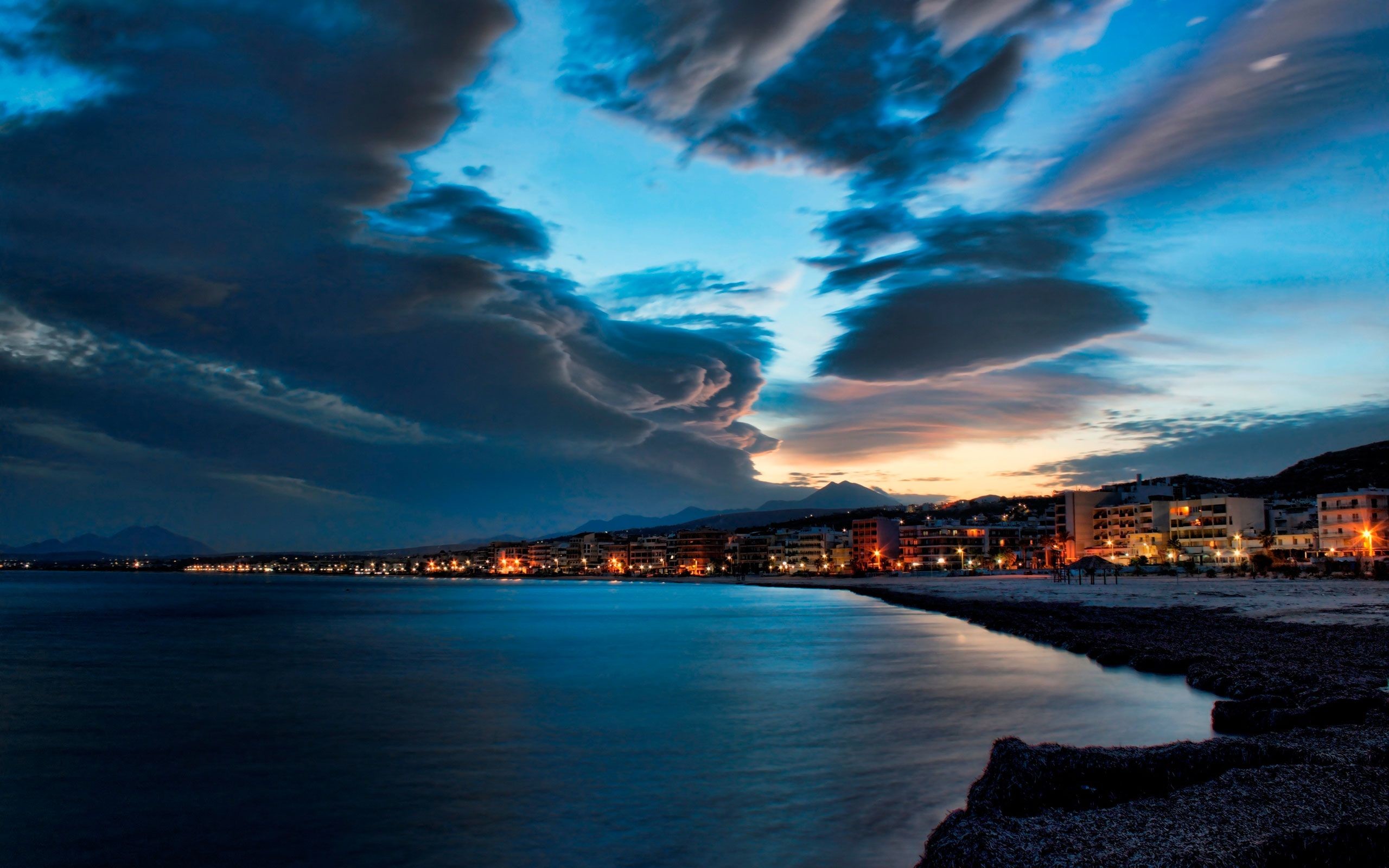 Costa, Nuvole, Crepuscolo, Luci della città, 2560x1600, sfondo per PC