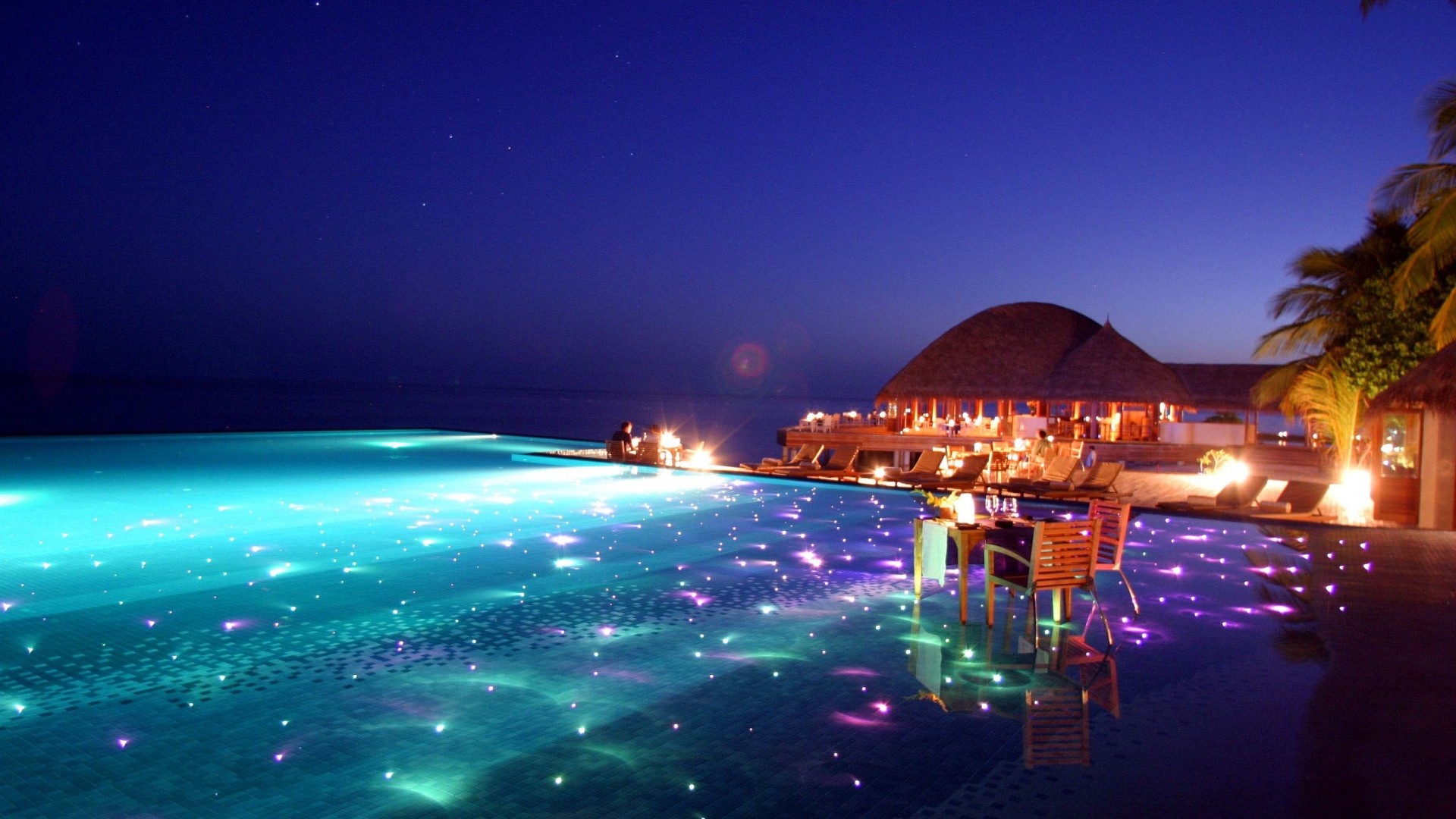 Resort, Maldive, Piscina a sfioro, Notte, Luci, Full HD, sfondo per desktop