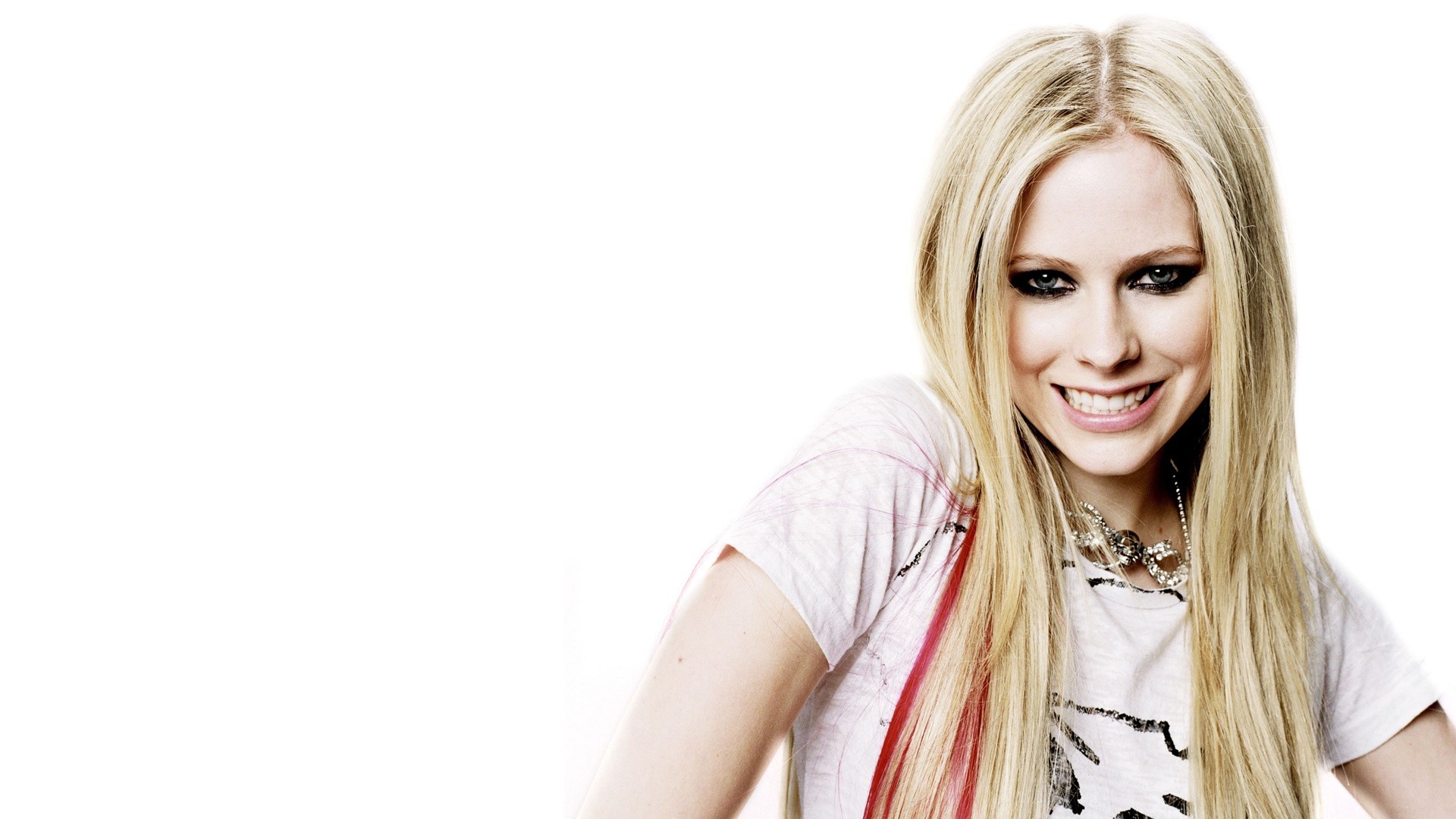 Avril Lavigne, Cantante, Sorriso, Capelli biondi, Full HD, sfondo desktop