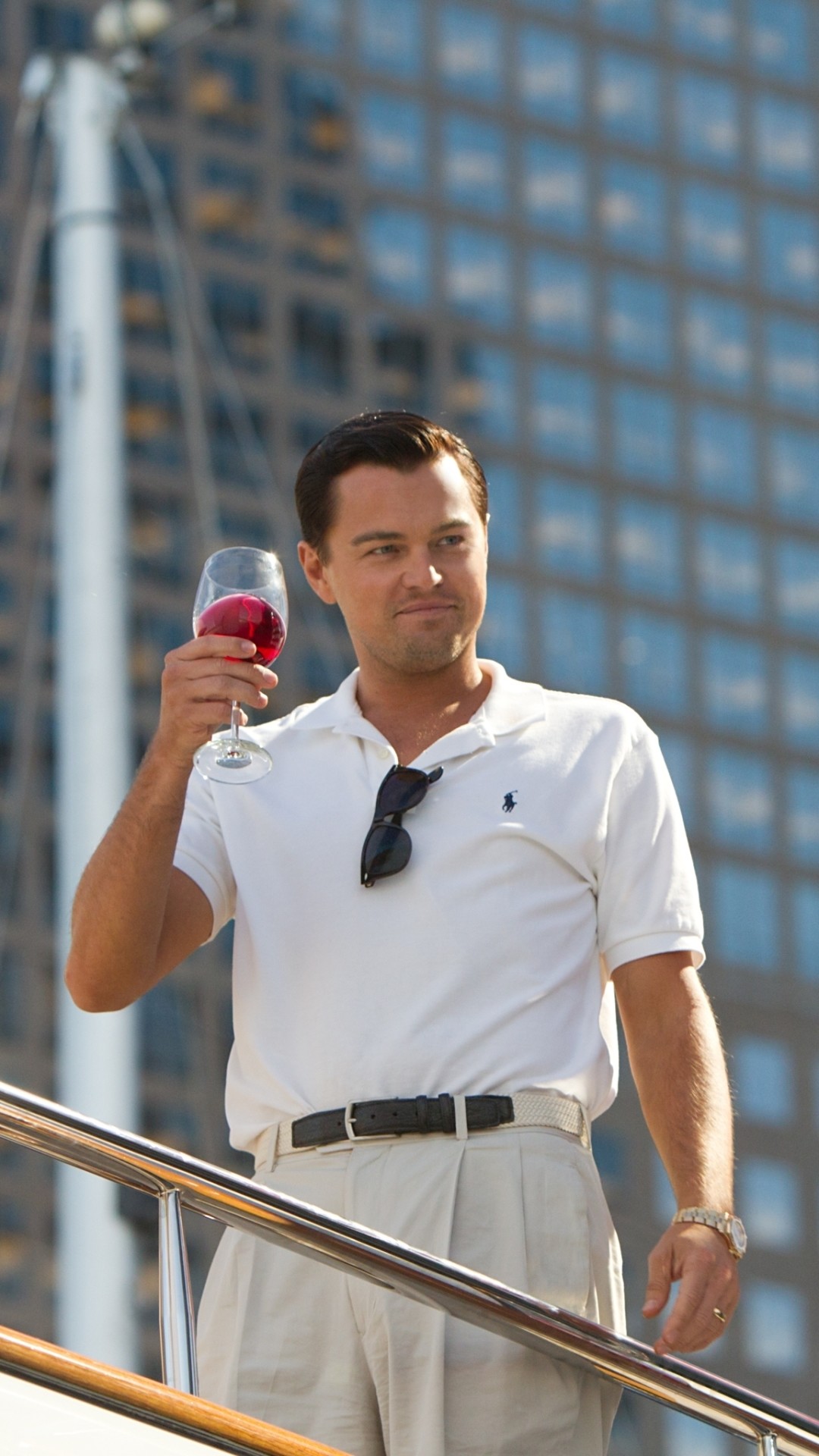 Leonardo DiCaprio, Jordan Belfort, The Wolf of Wall Street, Yacht, Vino rosso, sfondo per smartphone