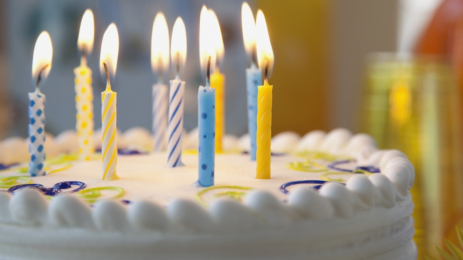 Torta di compleanno, Candeline accese, Primo piano, Full HD, sfondo desktop