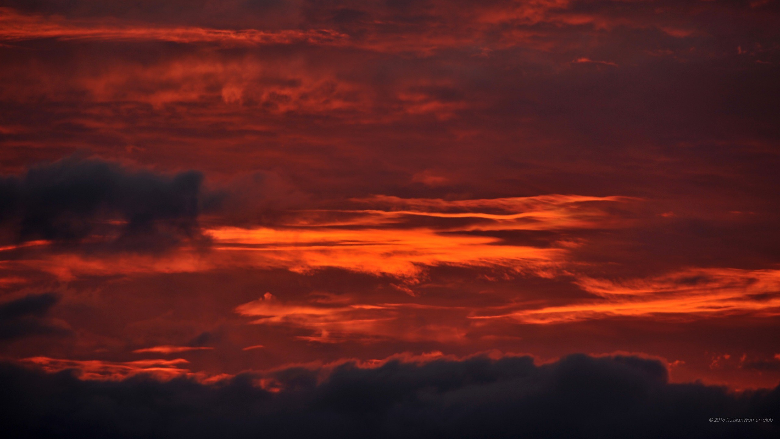 Nuvole, Cielo rosso, Tramonto, Drammatico, sfondo smartphone