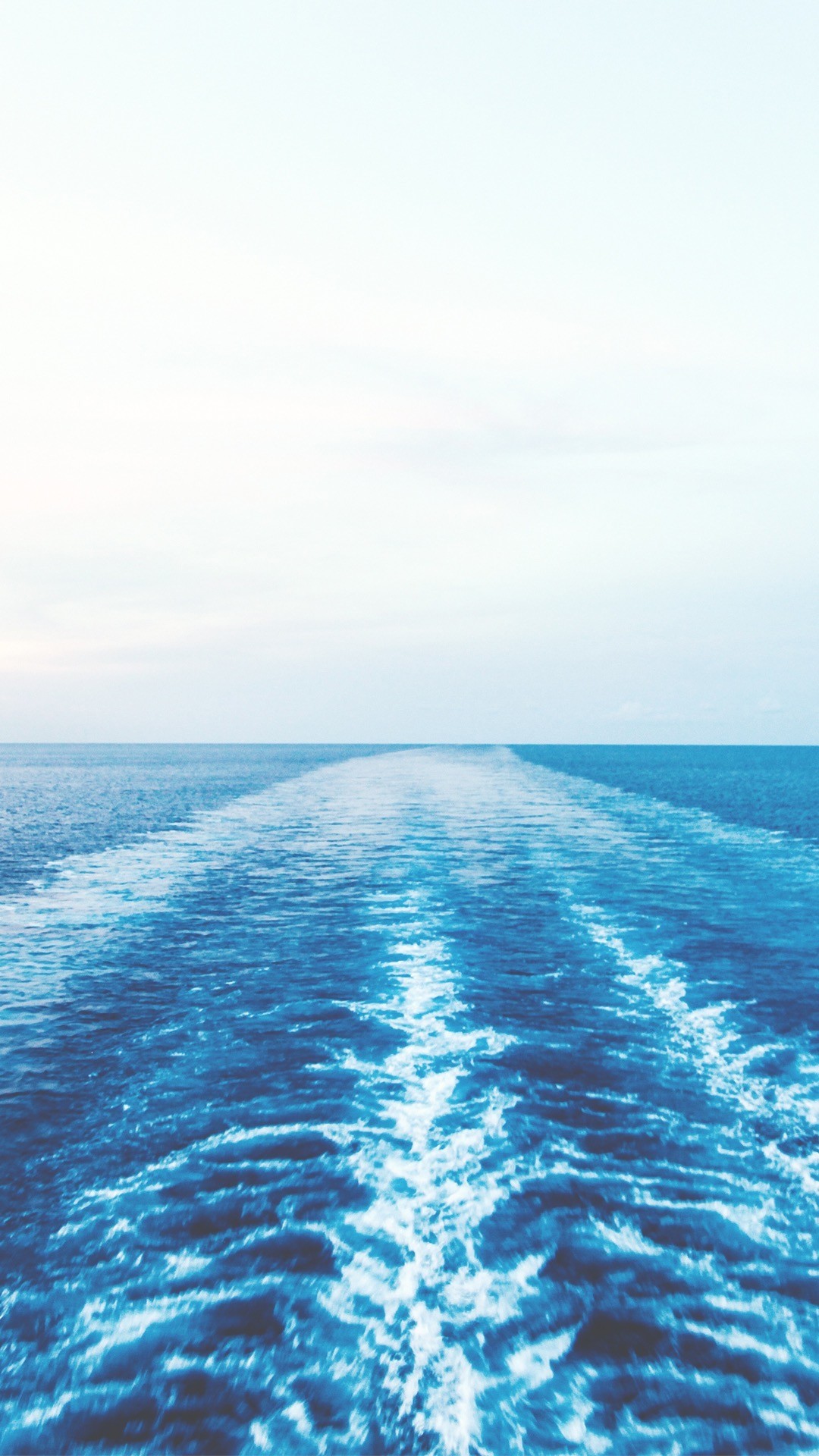 Mare, Scia di nave, Blu, Cielo bianco, Full HD, sfondo Android