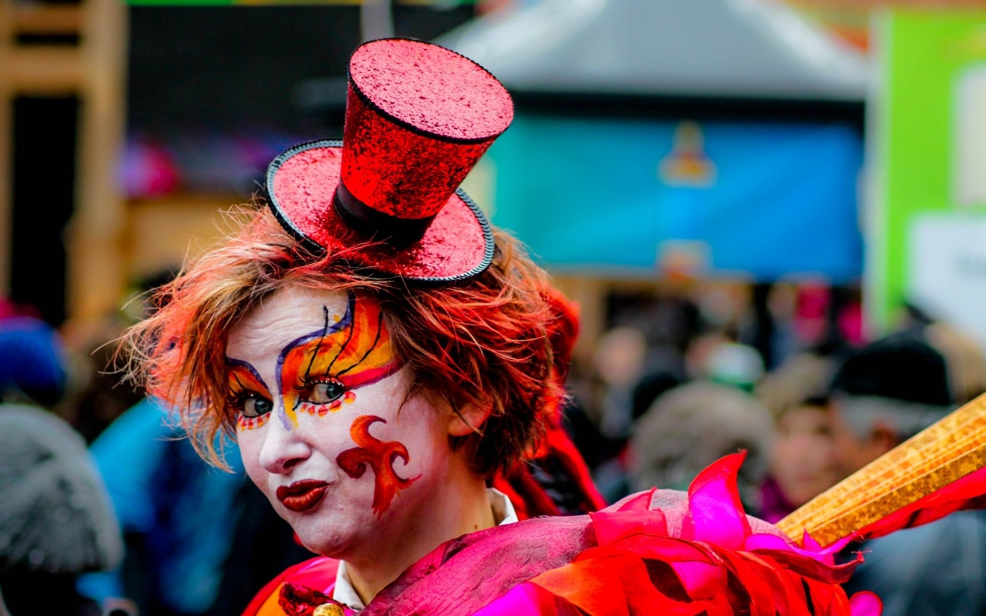Carnevale, Trucco colorato, Cilindro rosso, Folla, 16:10 Full HD, sfondo widescreen