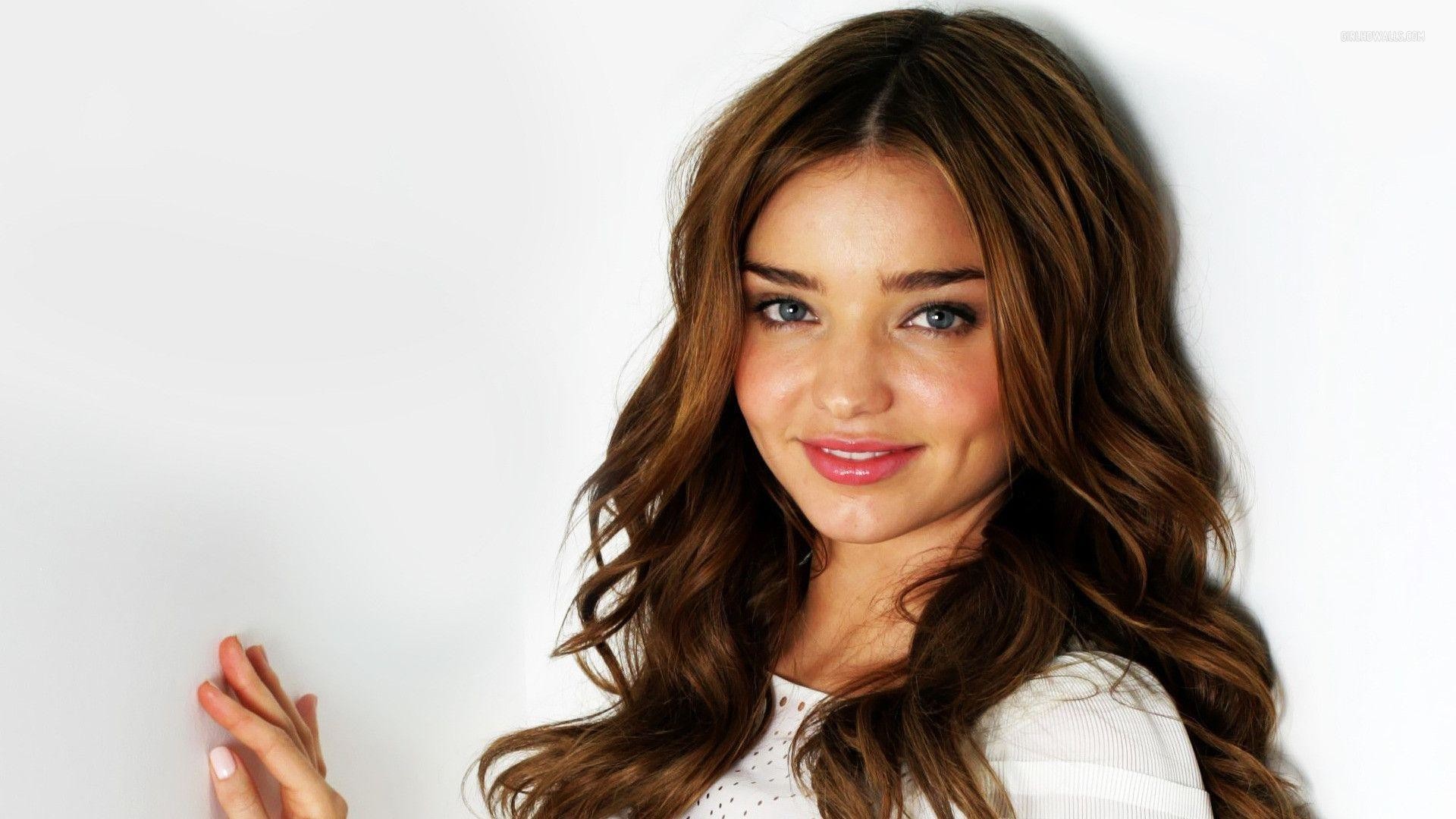 Miranda Kerr, Sorriso, Ritratto, Capelli mossi, Full HD, sfondo per PC