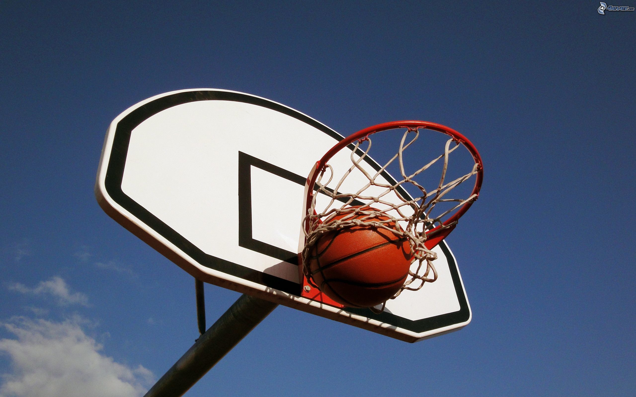 Canestro, Pallone da basket, Cielo azzurro, Tabellone, 16:10 2K, sfondo widescreen