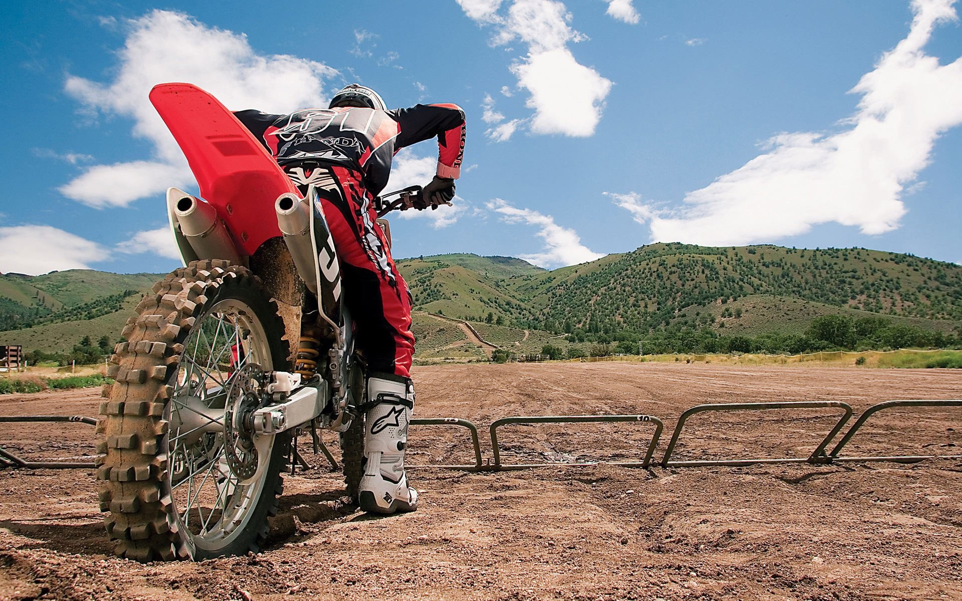 Honda CRF, Motocross, Colline, Cielo, 1920x1200, sfondo MacBook Pro