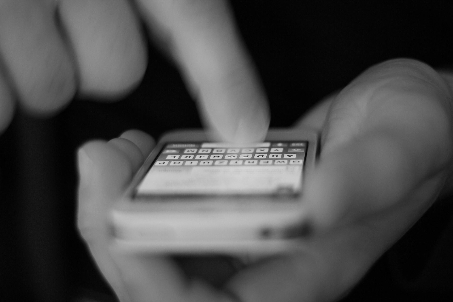 Smartphone, Mani, Messaggio, Bianco e nero, Full HD, sfondo per PC e portatile