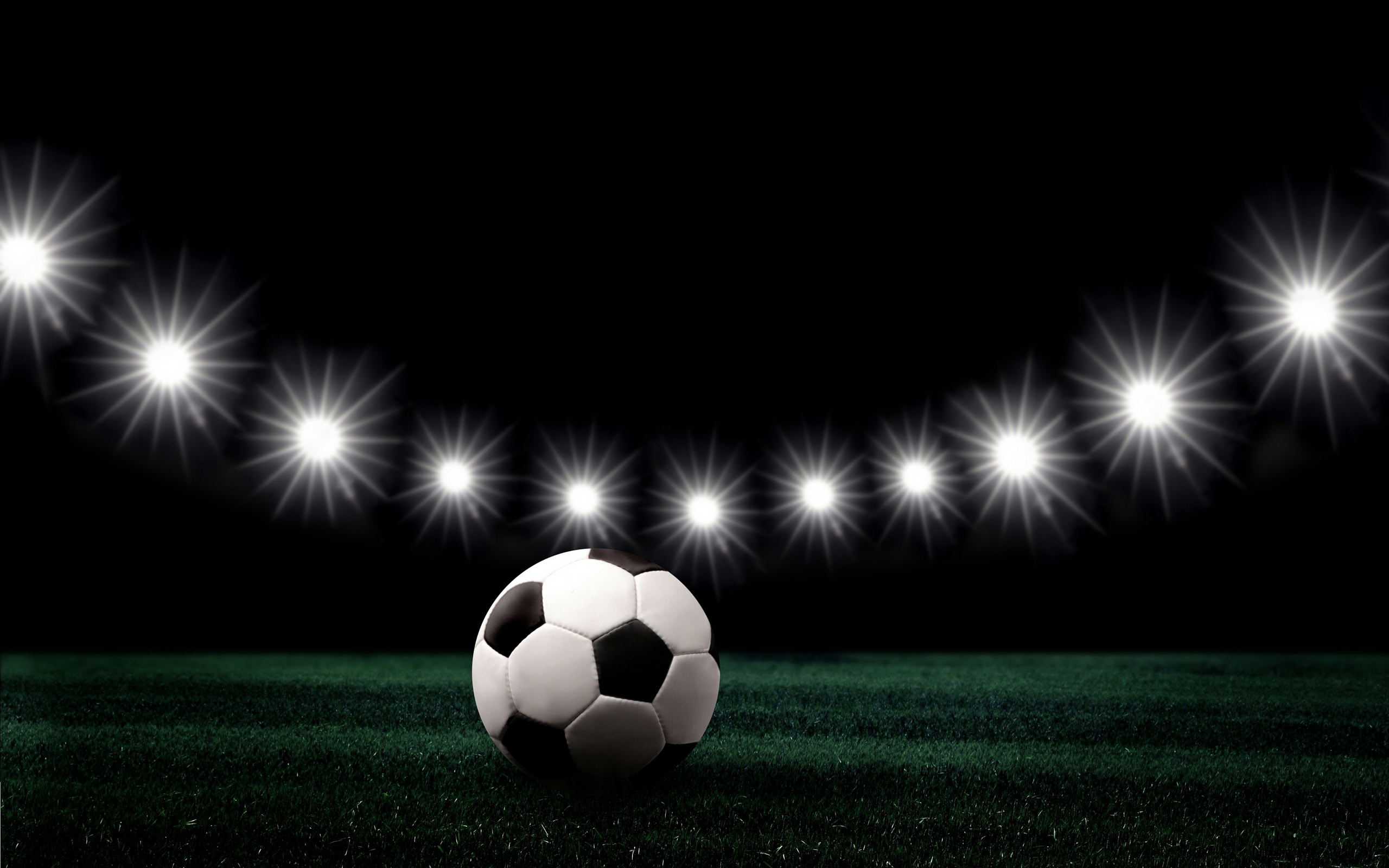 Pallone da calcio, Riflettori, Campo notturno, 16:10 2K, sfondo widescreen