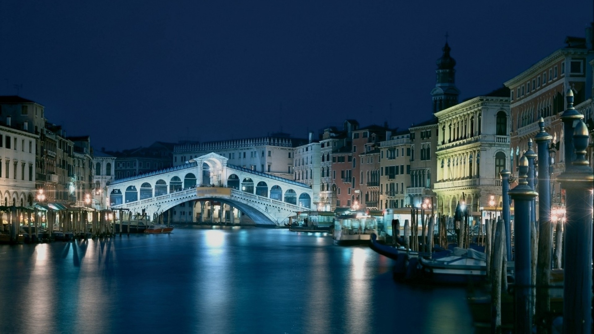 Ponte di Rialto, Canal Grande, Venezia, Notte, Riflessi, Full HD, sfondo desktop