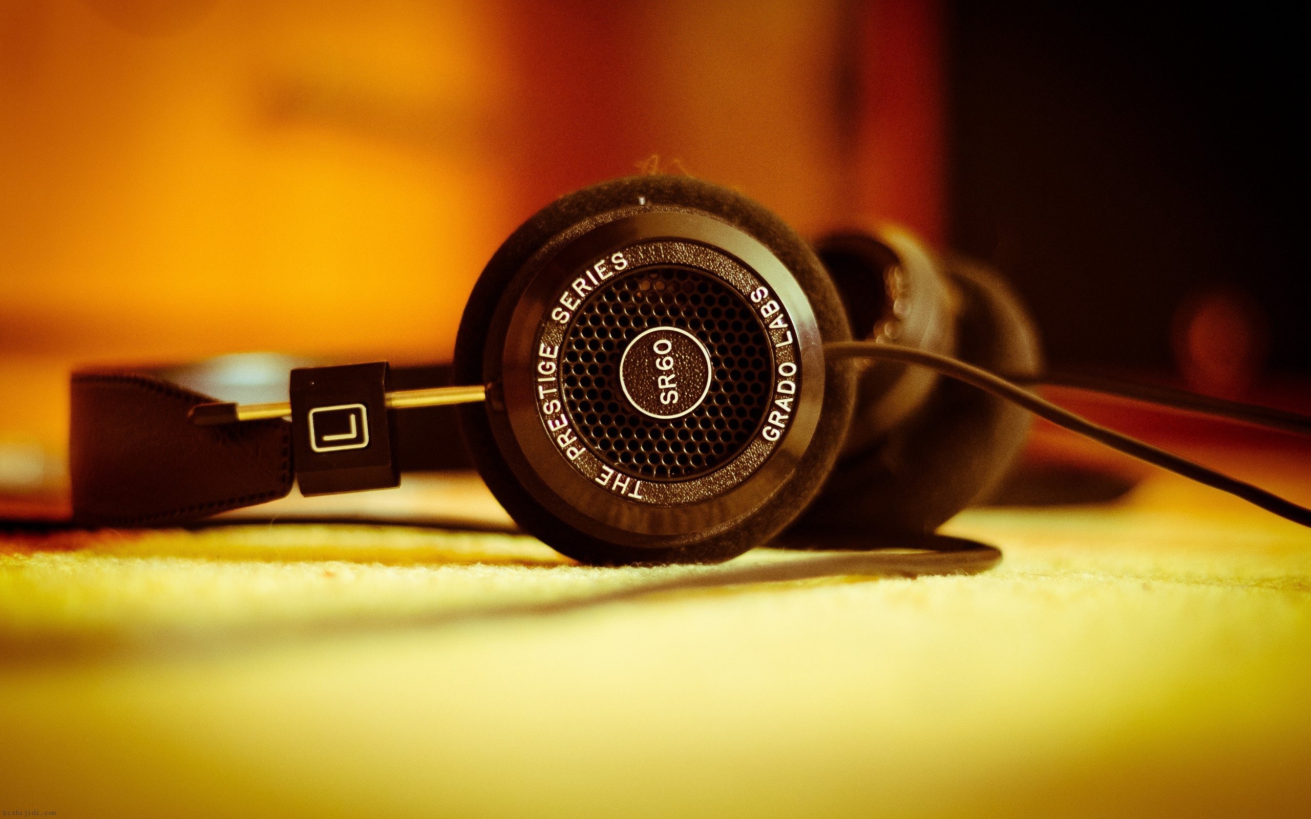 Grado SR60, Cuffie, Arancione, Primo piano, 2K, sfondo per PC e portatile