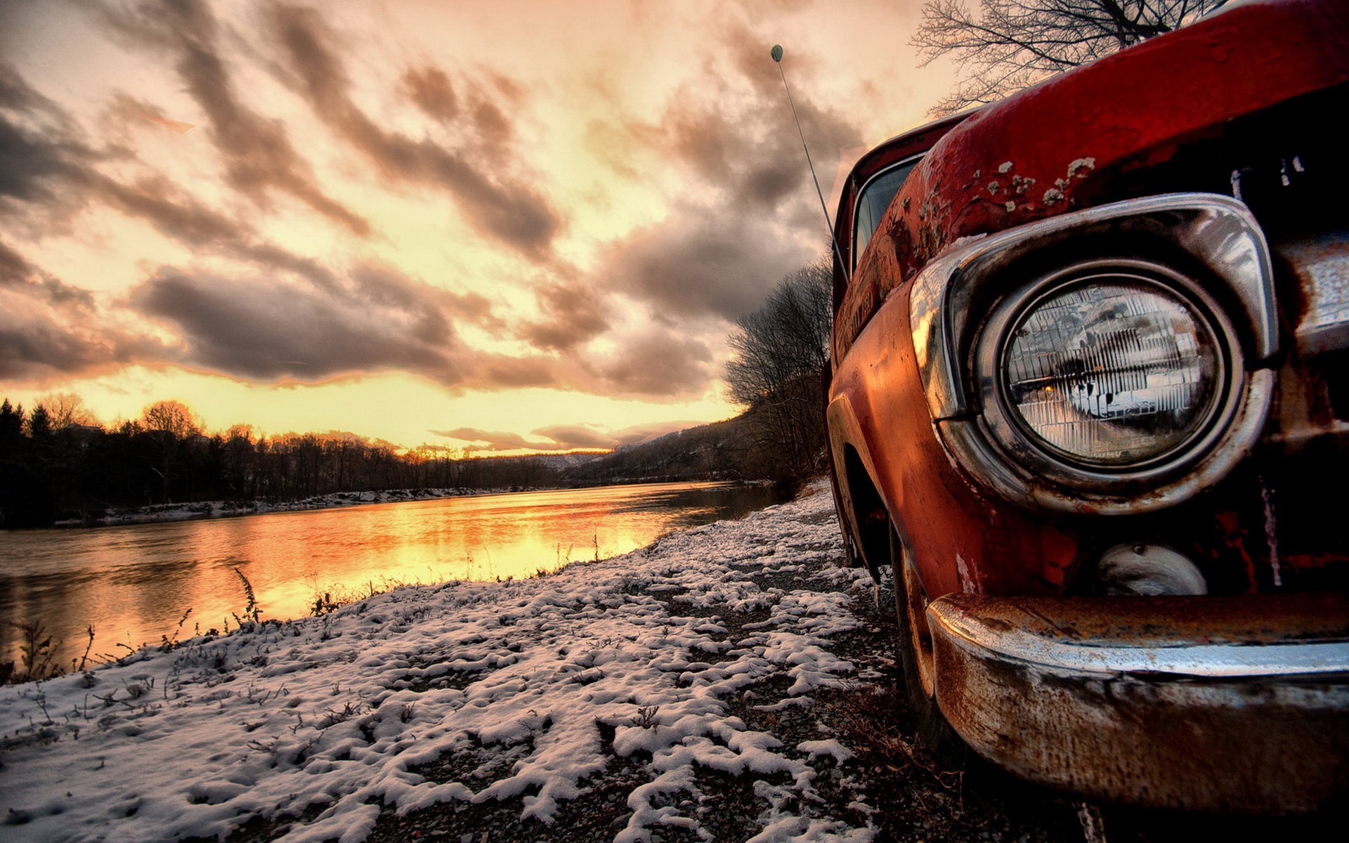 Auto d'epoca, Faro, Tramonto, Neve, Fiume, Full HD, immagine di sfondo PC