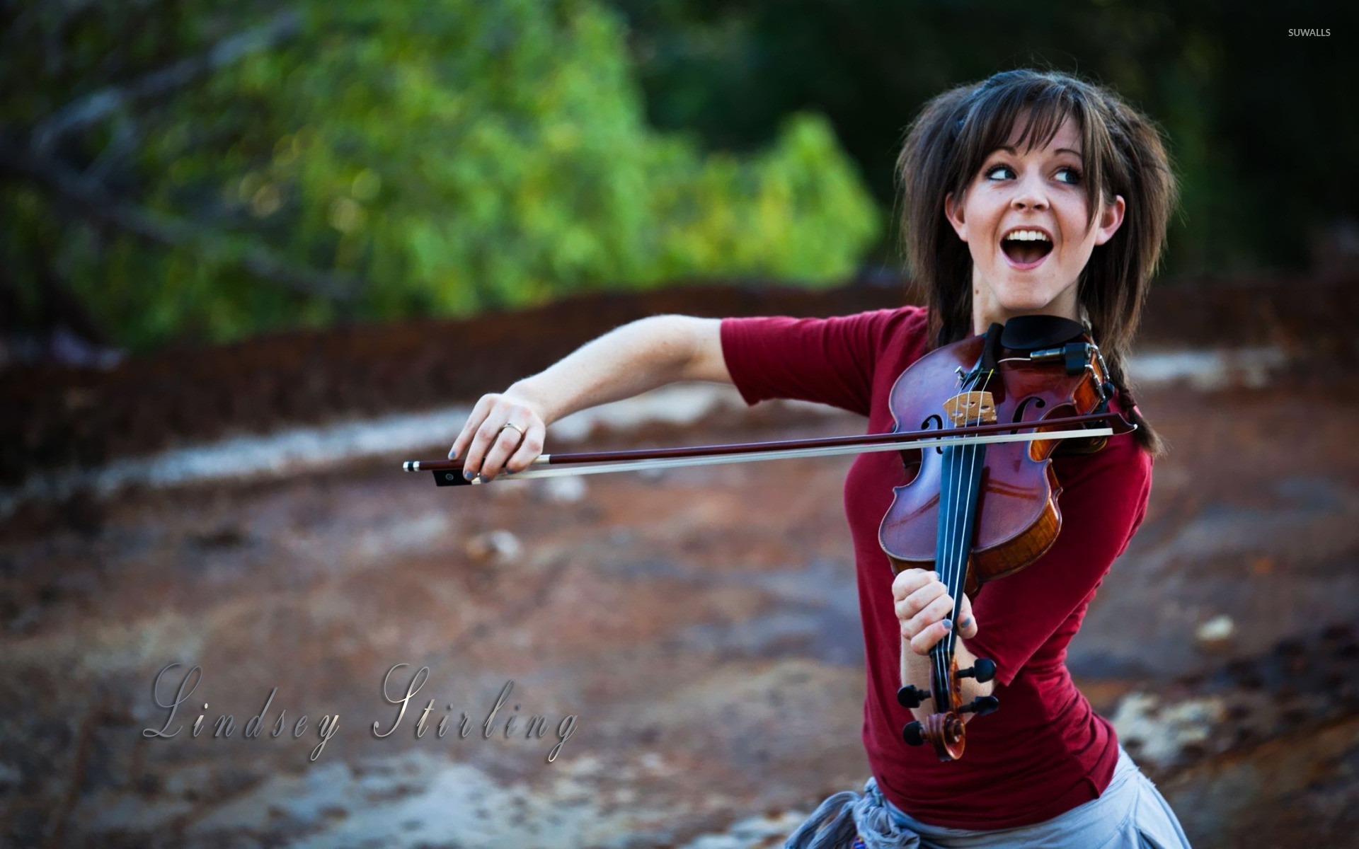 Lindsey Stirling, Violino, Espressione buffa, Esterno, 16:10 Full HD, sfondo widescreen