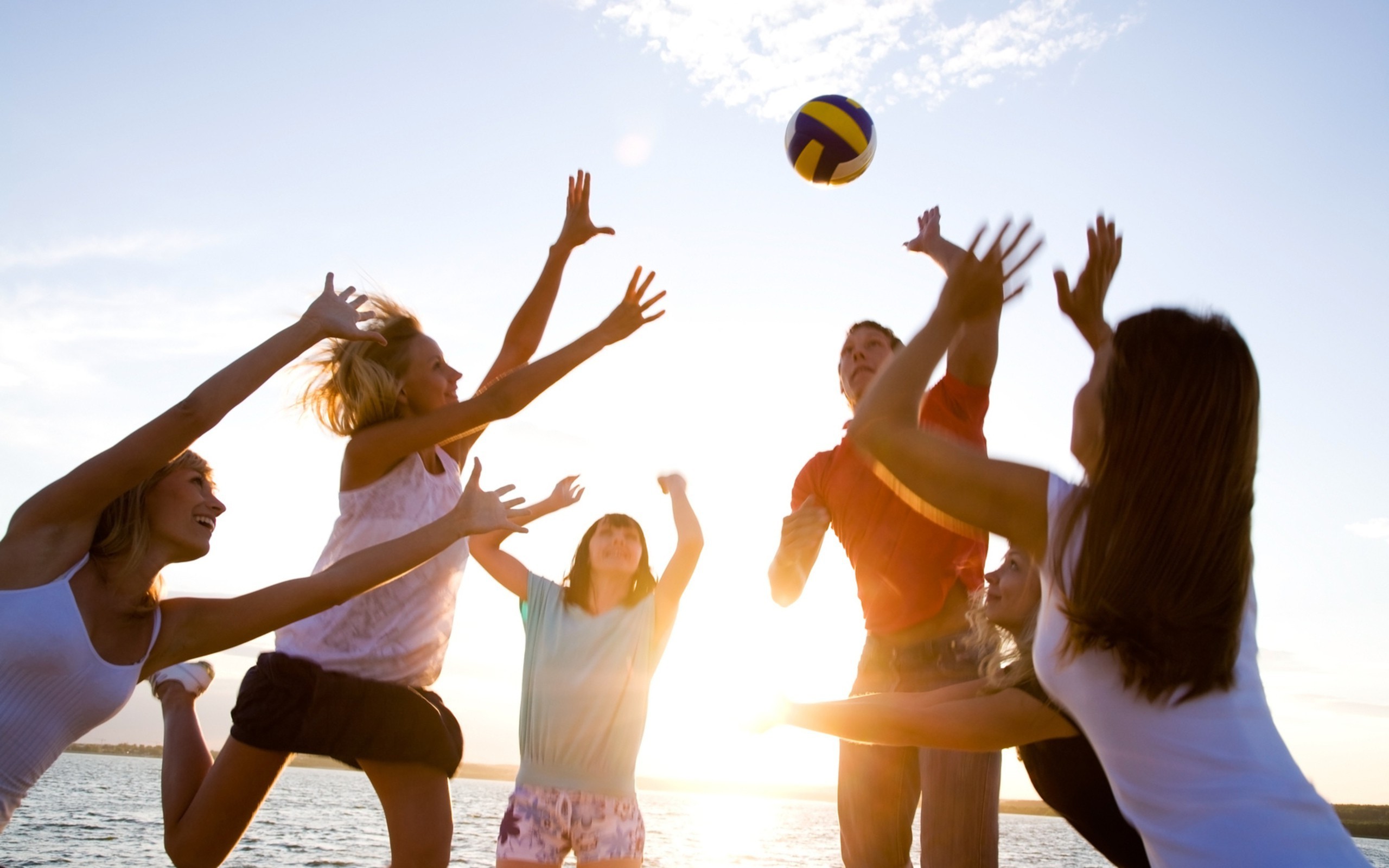 Beach volley, Amici, Spiaggia, Controluce, 2560x1600, immagine di sfondo