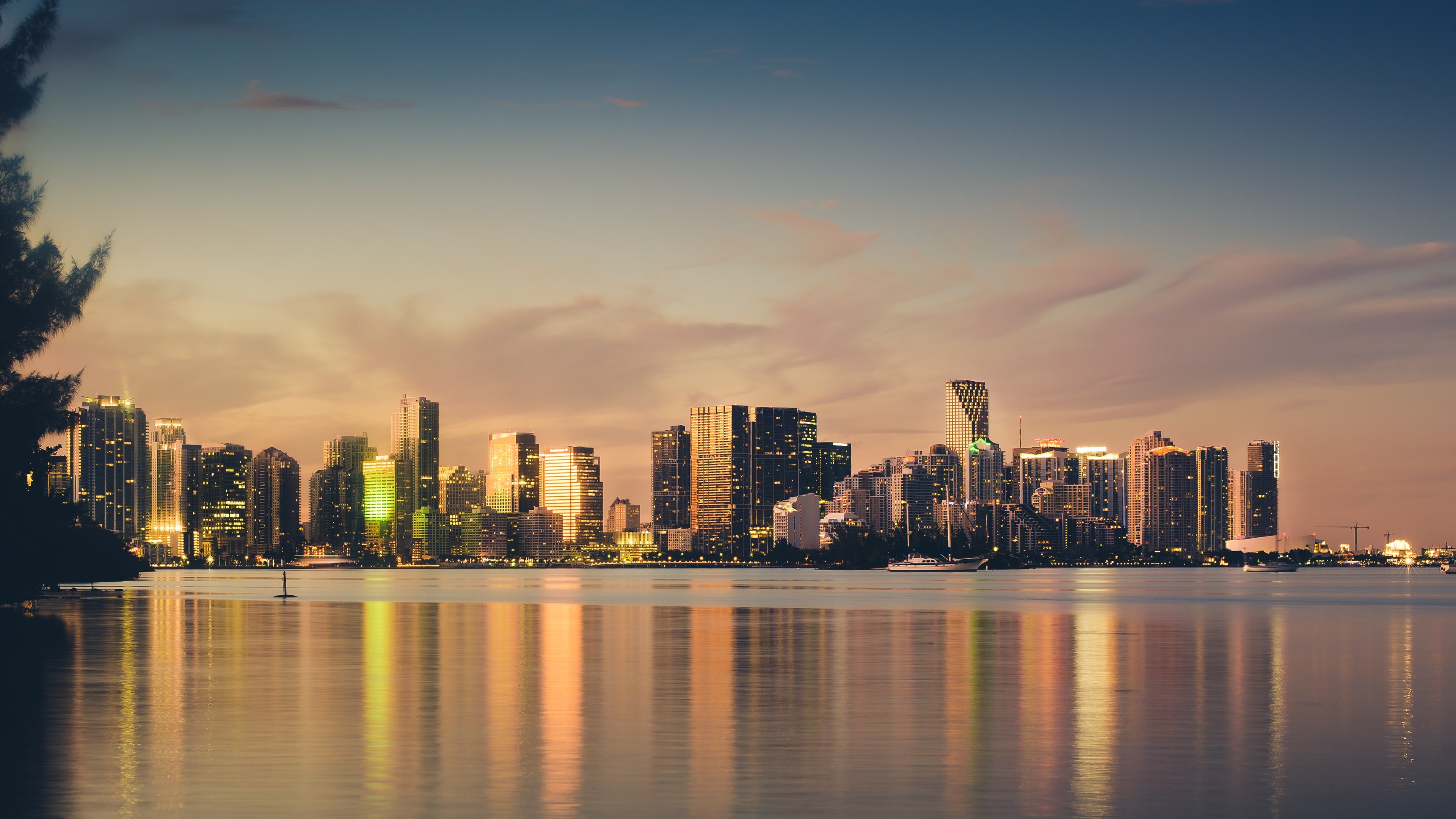 Miami, Skyline, Biscayne Bay, Tramonto, 4K, sfondo Windows 11