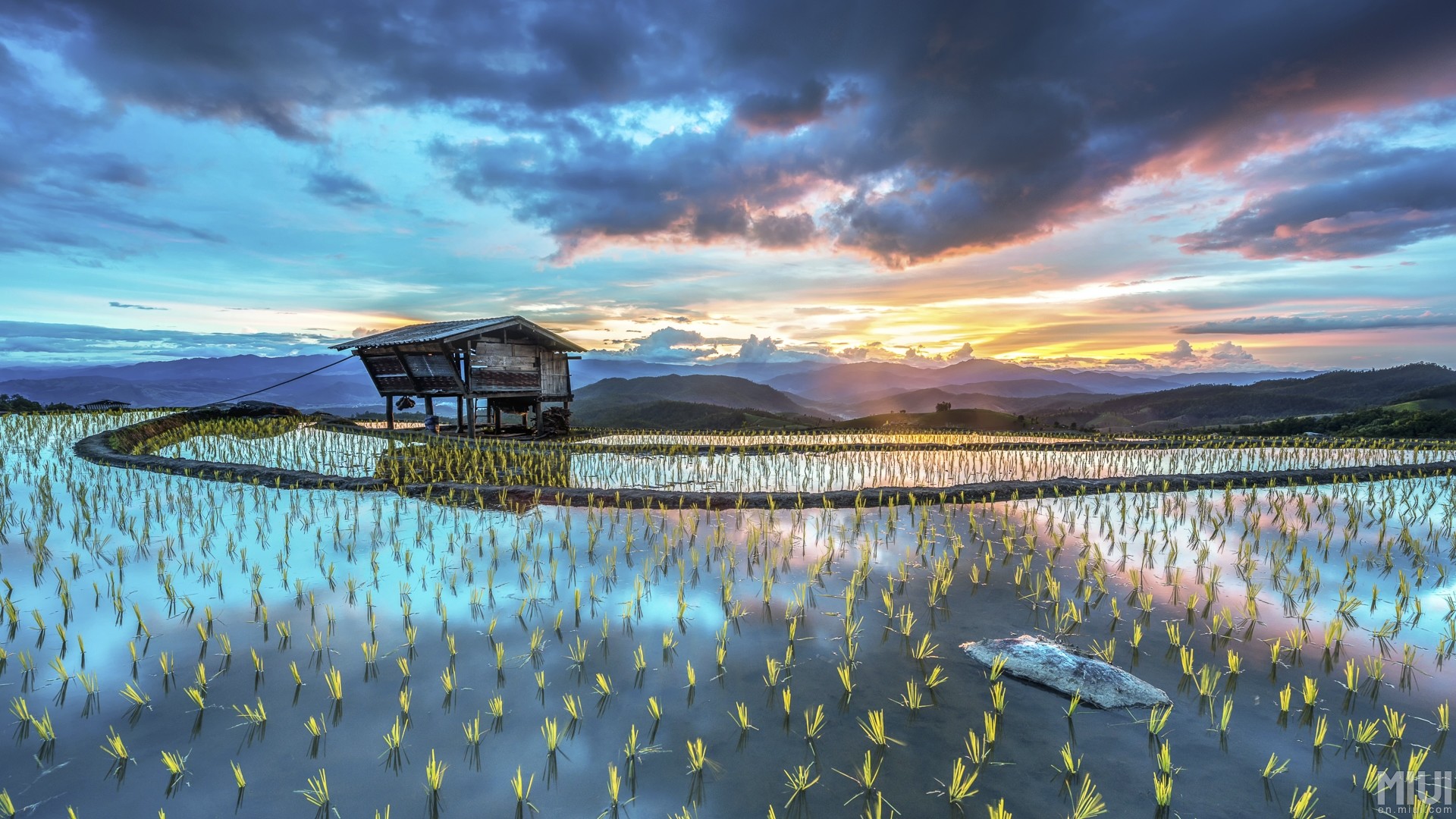 Windows10 lockscreen_039.jpg, sfondo Windows 10 Full HD