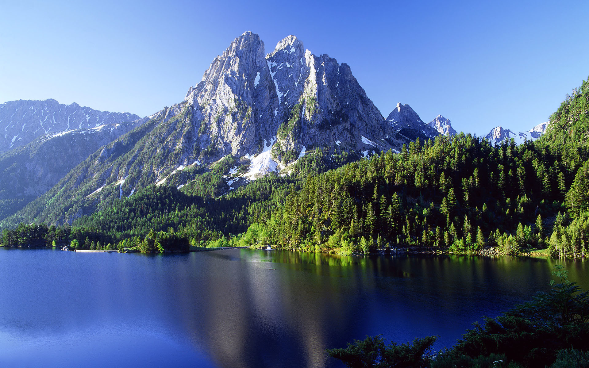 Montagne, Lago, Foresta, immagine di sfondo Windows