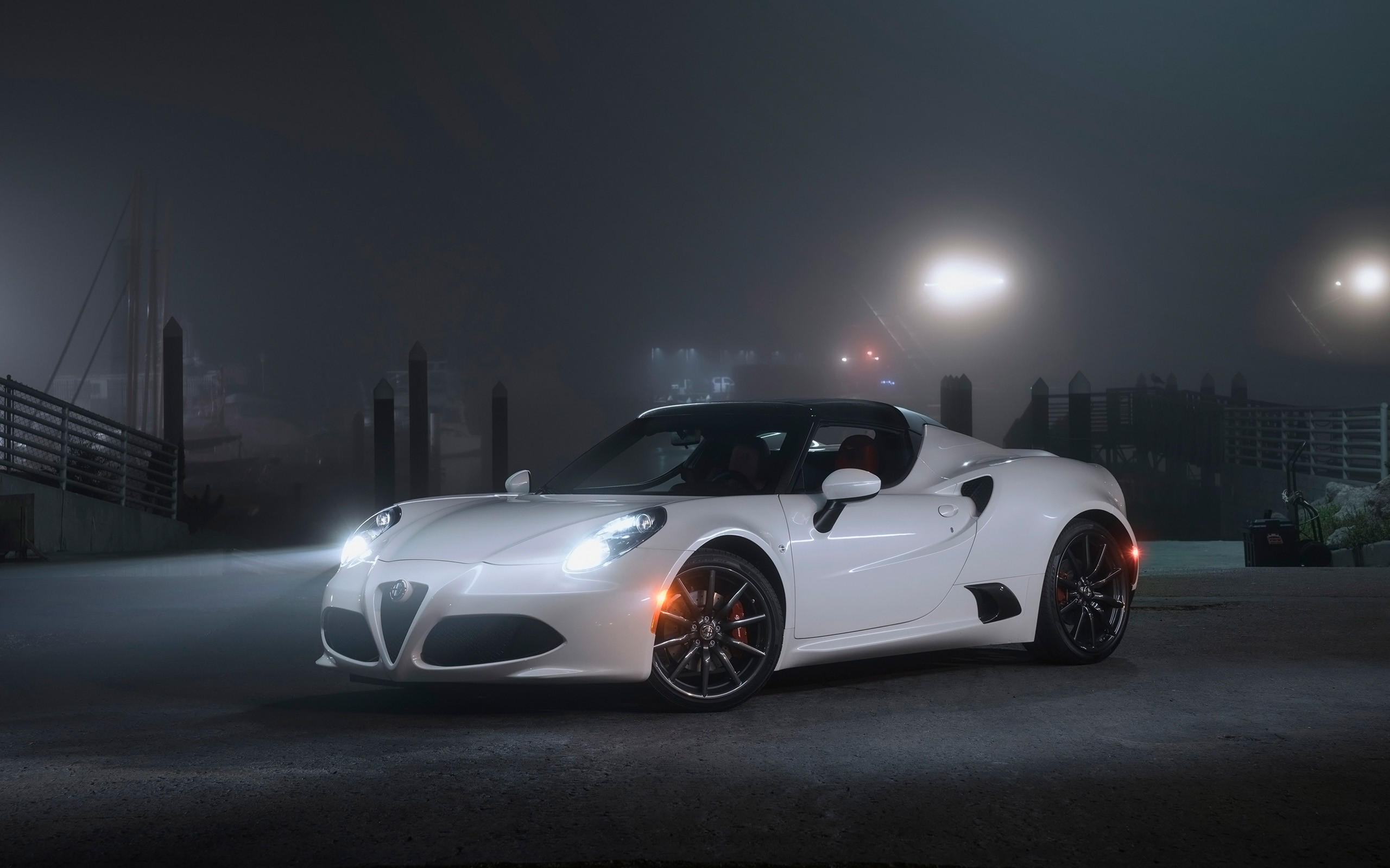 Alfa Romeo 4C Spider, Bianco, Nebbia, Notte, 2K, sfondo per portatile