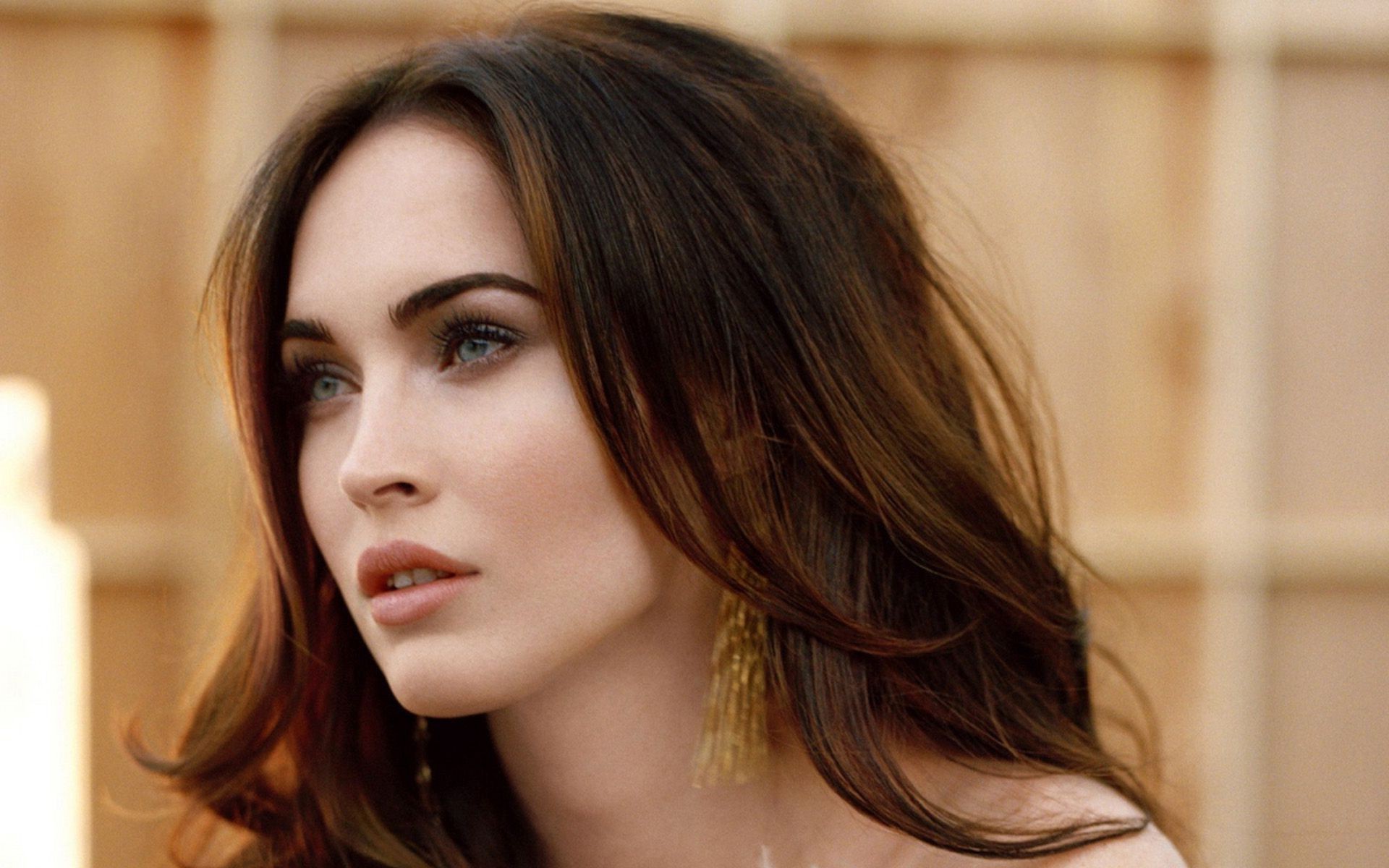 Megan Fox, Ritratto, Profilo, Toni caldi, 1920x1200, immagine di sfondo